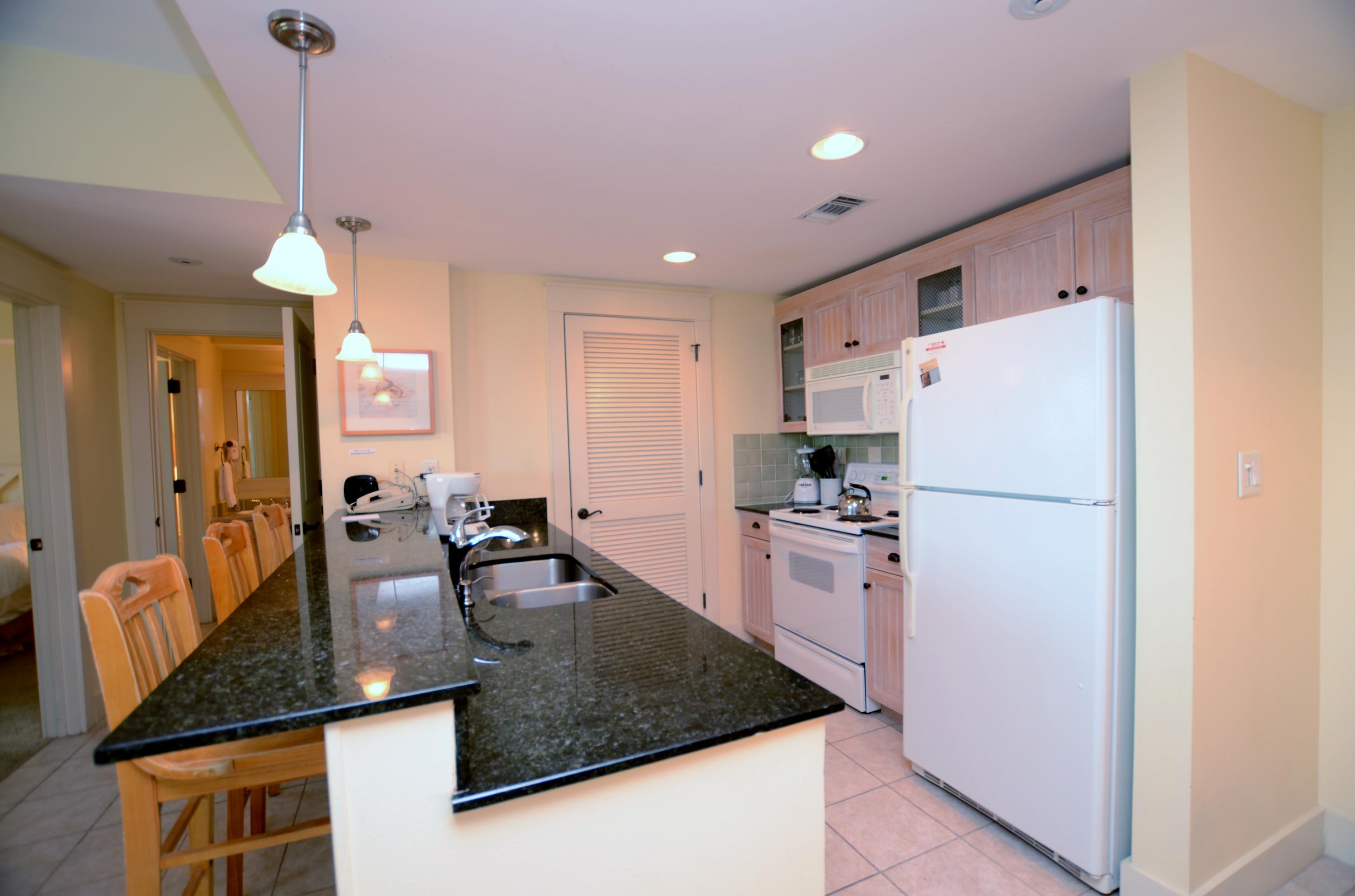 OBSERVATION POINT - Residential Lease