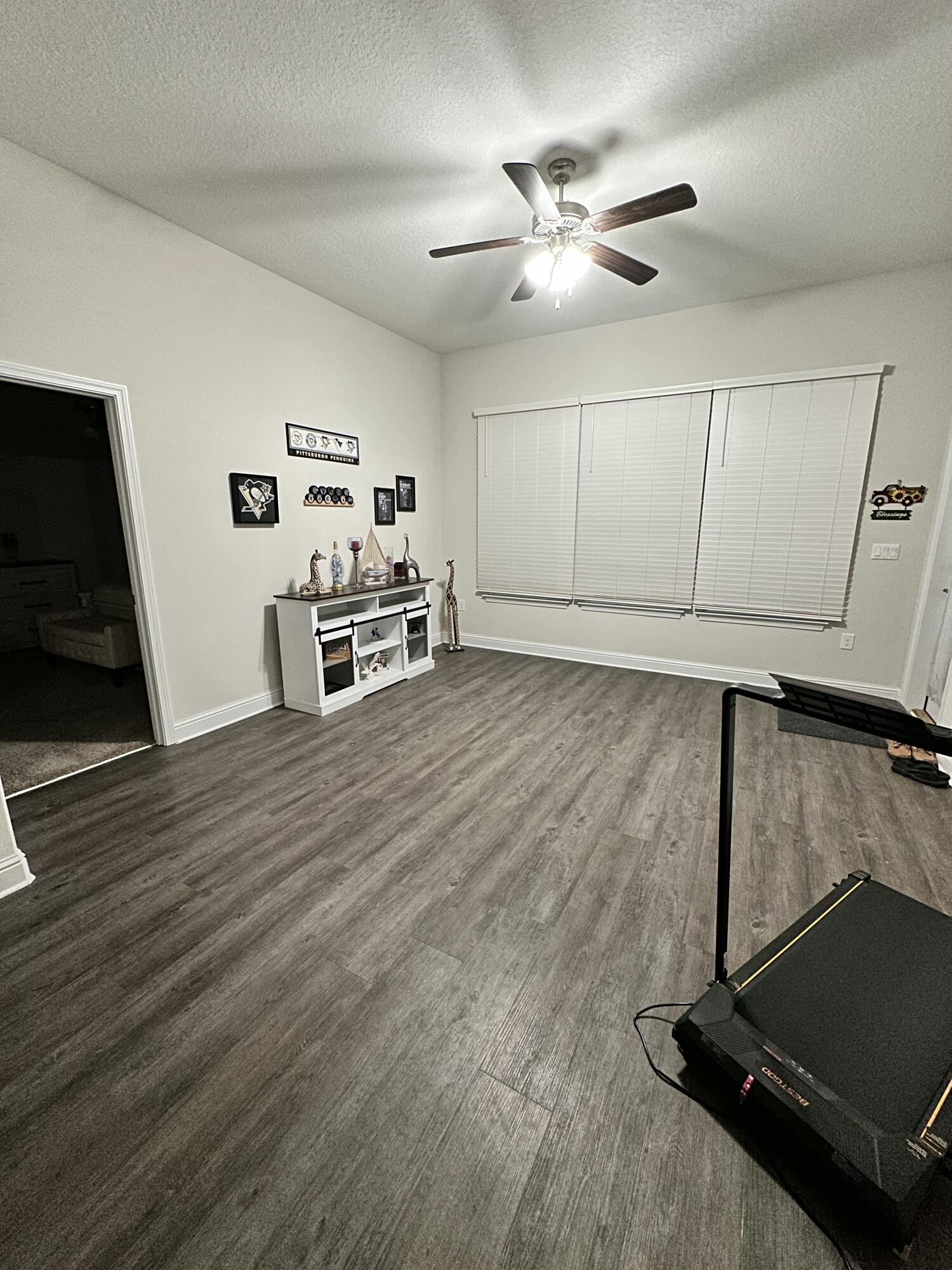 BROOKE ESTATES PH III - Residential