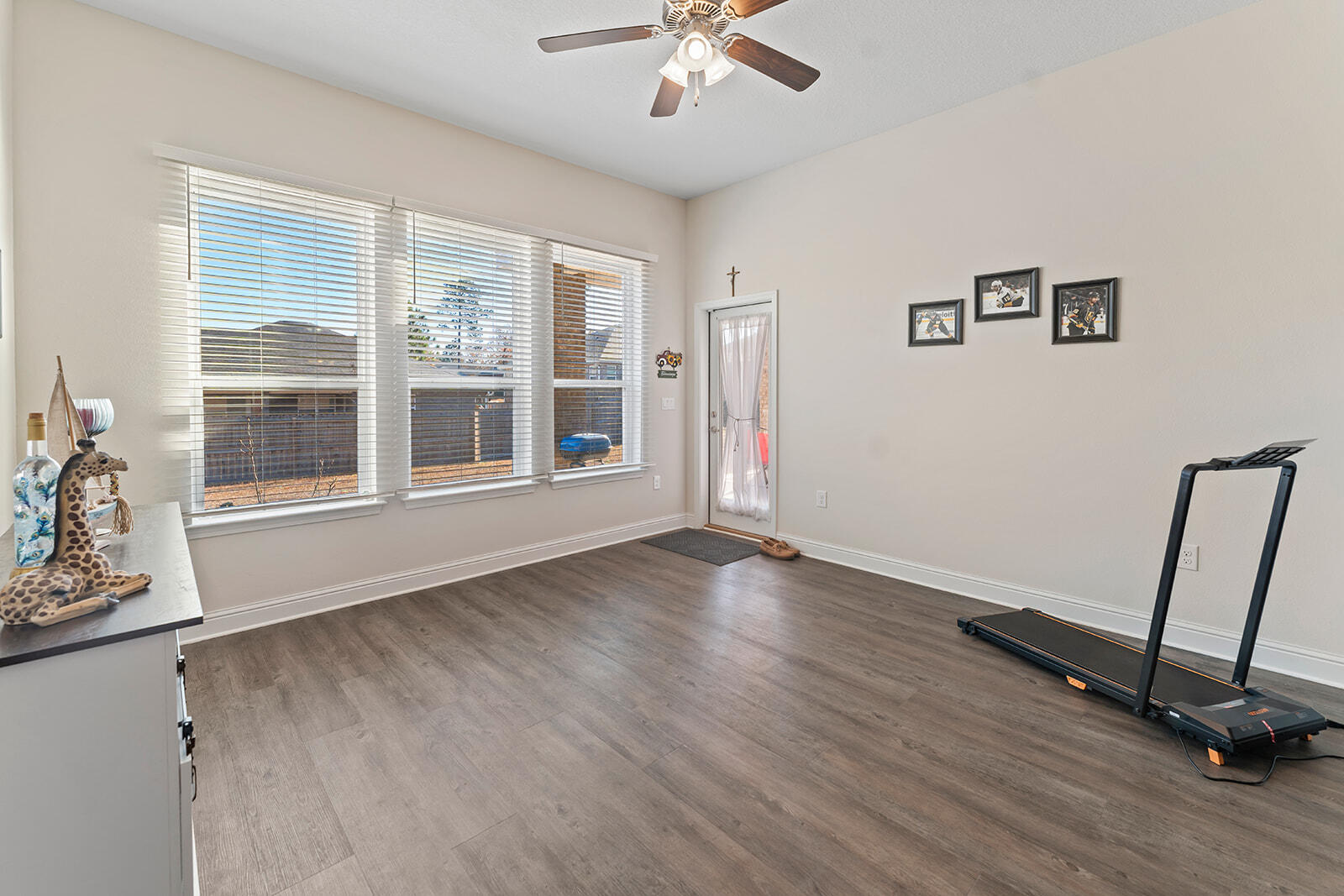 BROOKE ESTATES PH III - Residential