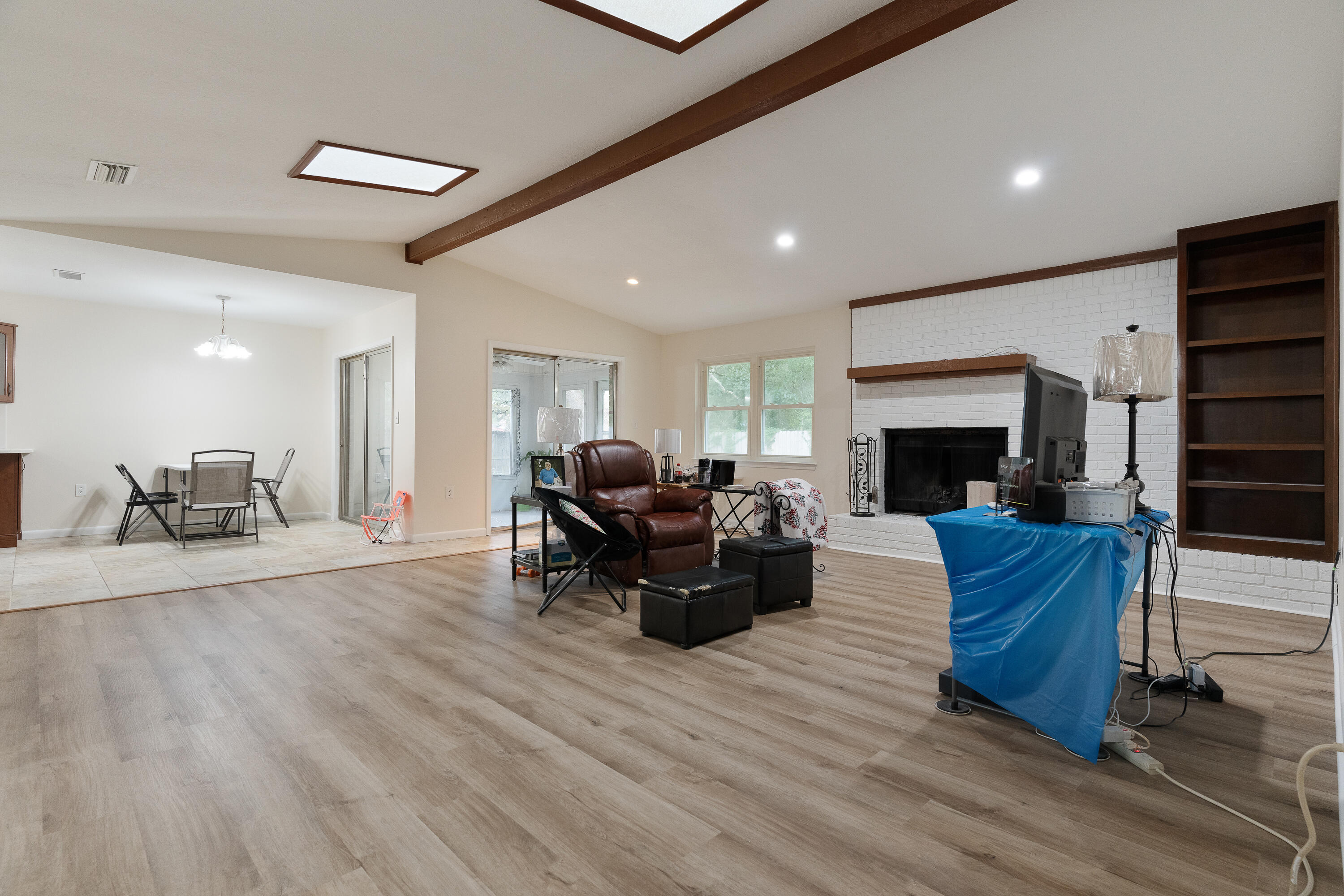 TANGLEWOOD 1ST ADDN - Residential