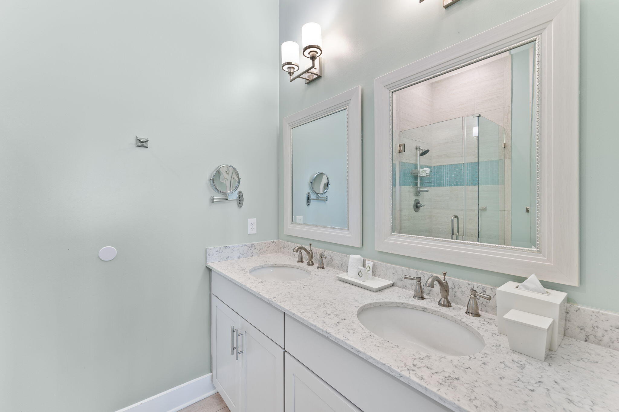 HENDERSON LOFTS - Residential
