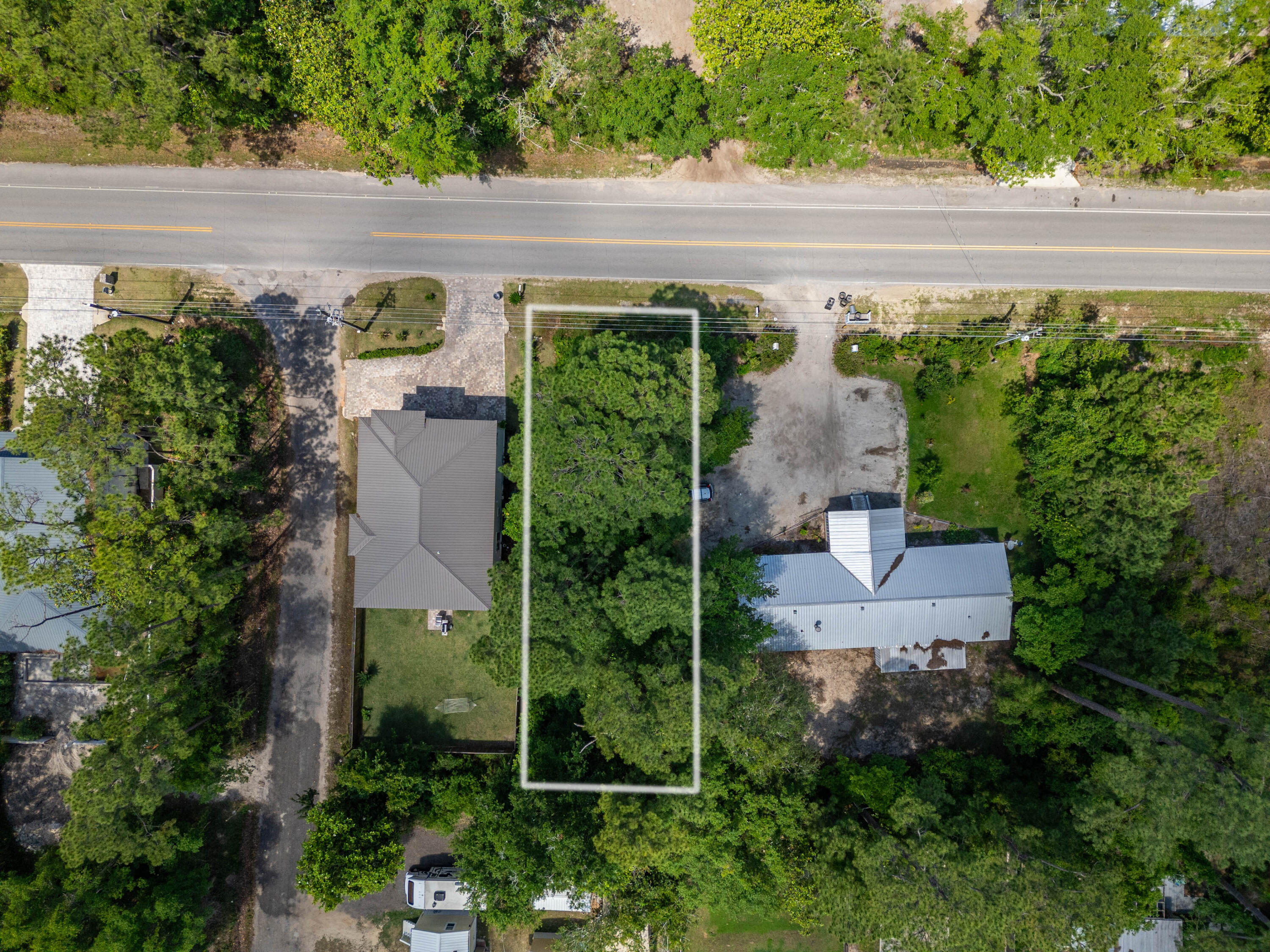 Prime land opportunity on N. County Highway 393! This .14-acre plot offers a blank canvas for your dream project. Located in a desirable area, this parcel is perfect for building your ideal home or investment property.