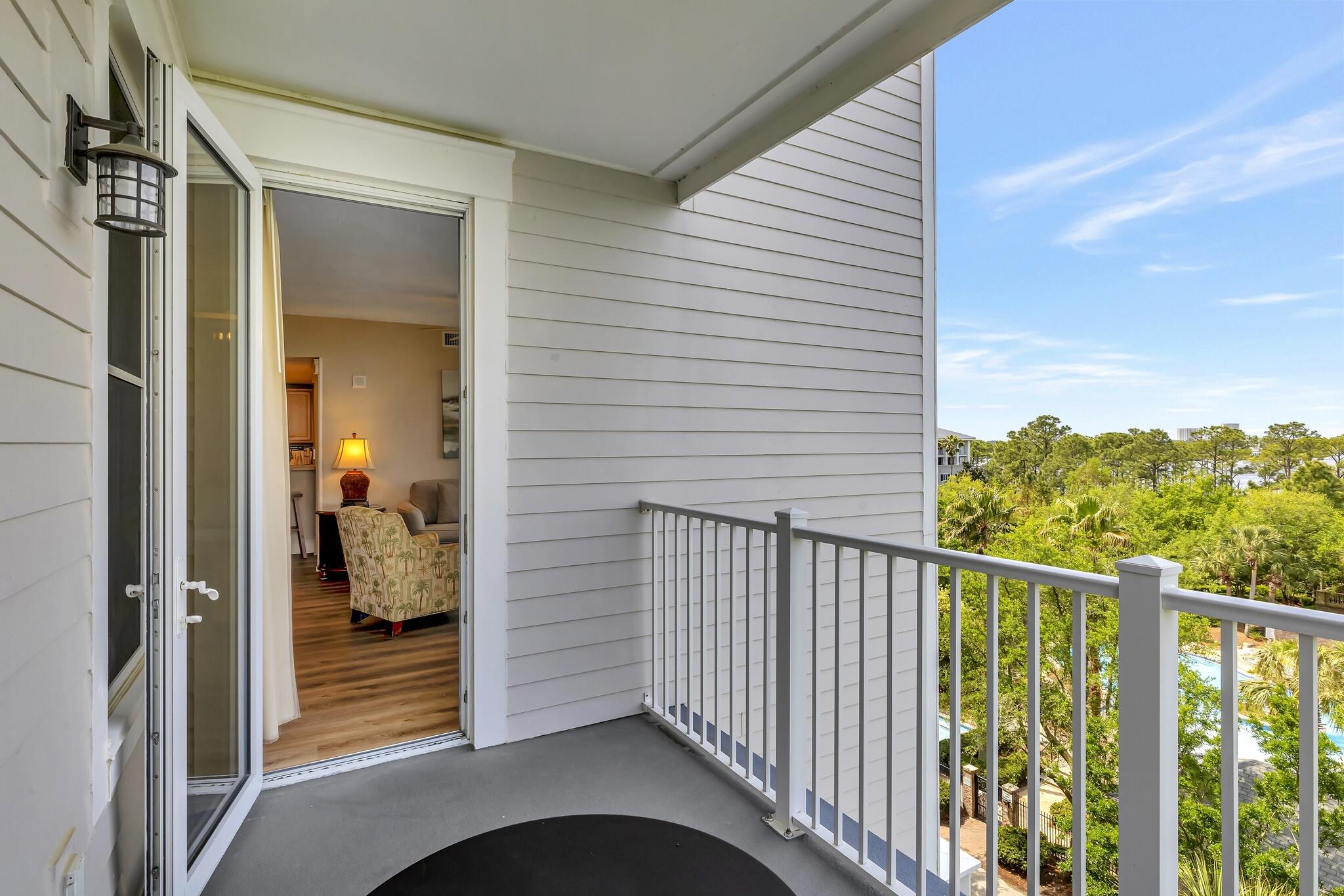 GRAND SANDESTIN THE - Residential Lease