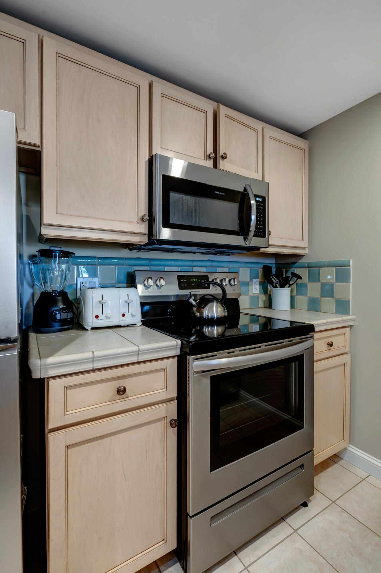 GRAND SANDESTIN THE - Residential Lease