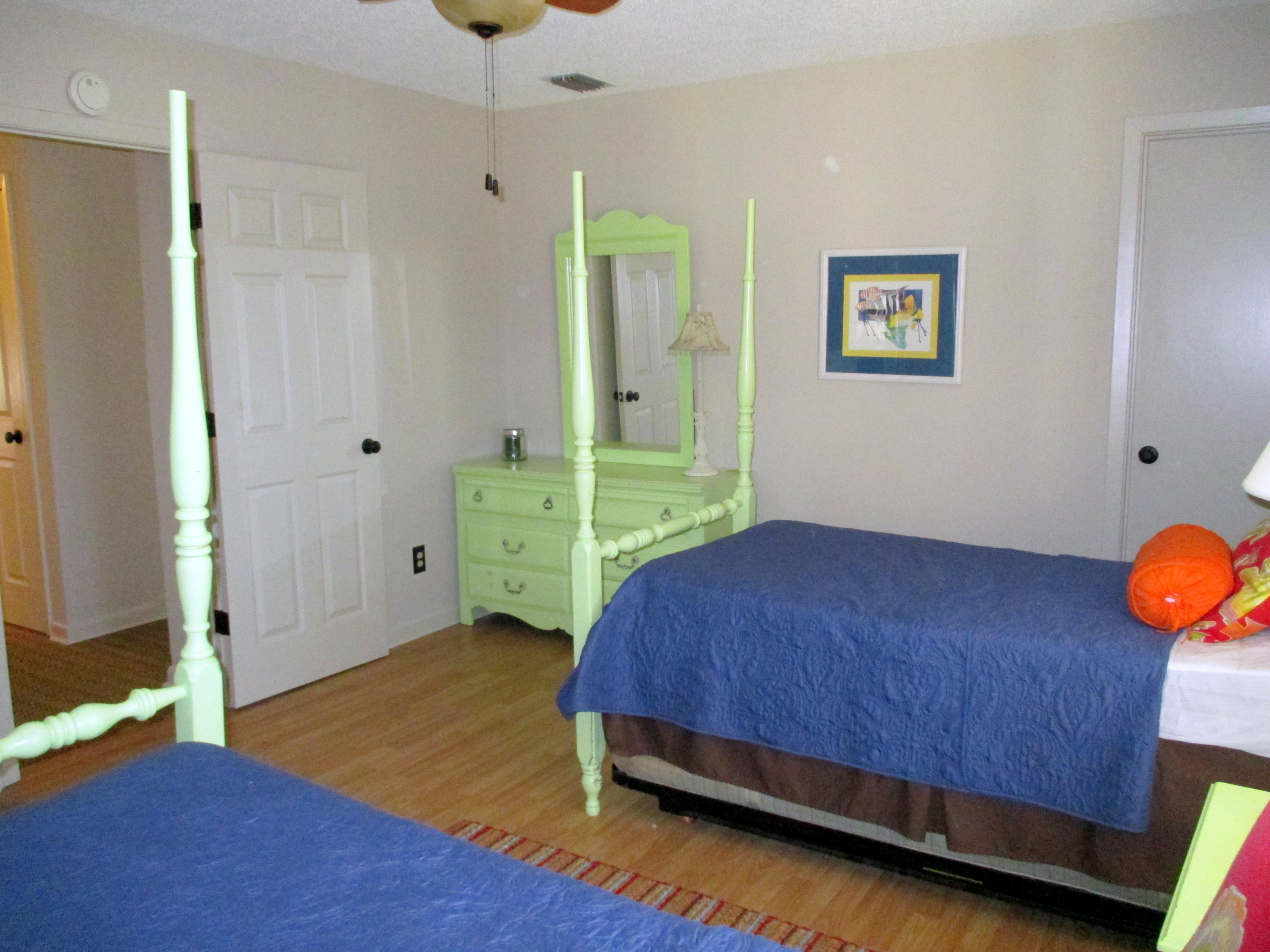 SANDPIPER VILLAGE CONDO - Residential