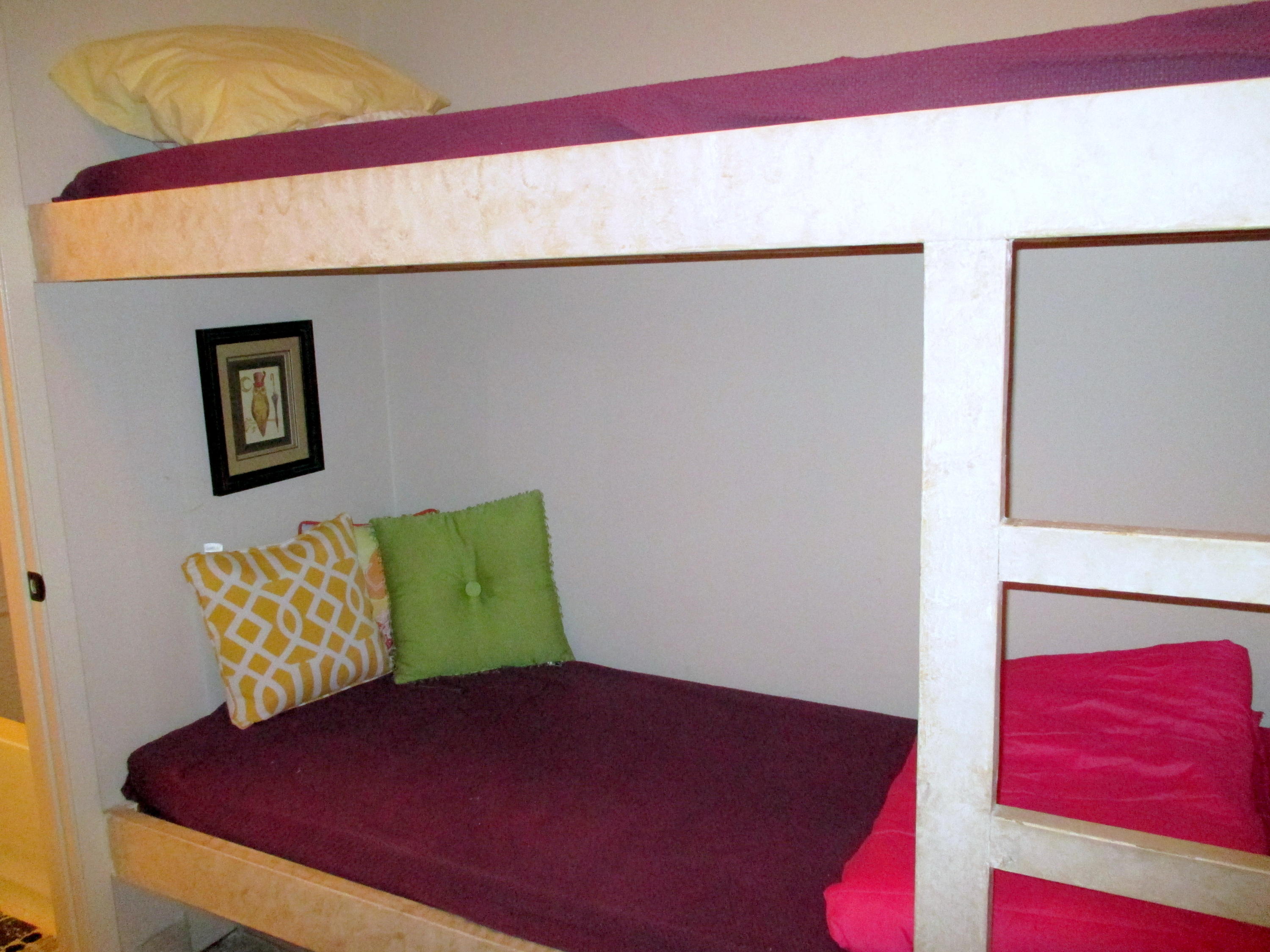 SANDPIPER VILLAGE CONDO - Residential