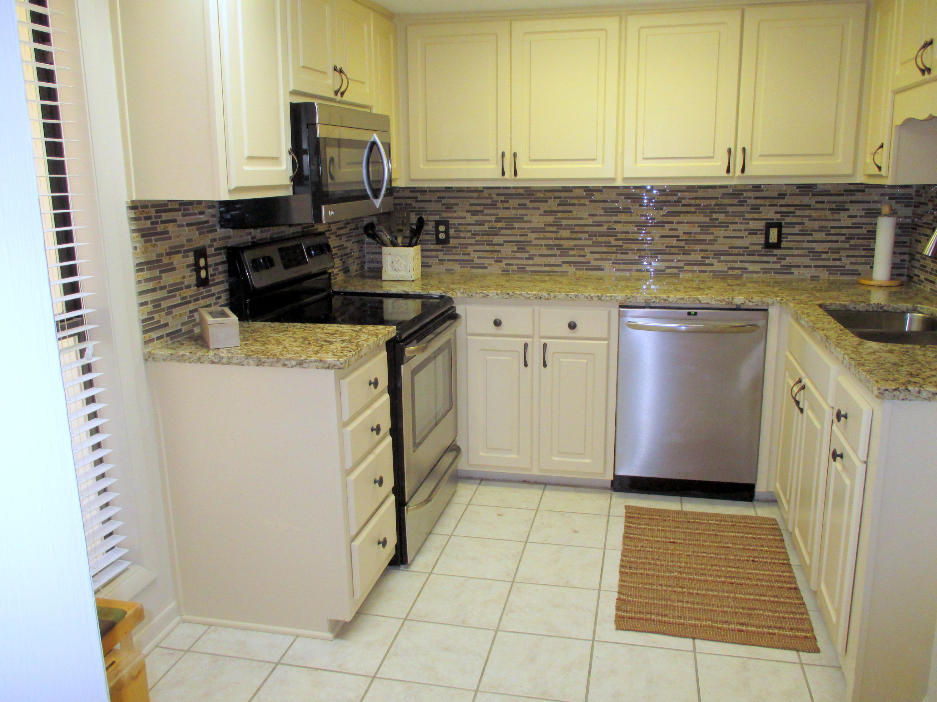 SANDPIPER VILLAGE CONDO - Residential