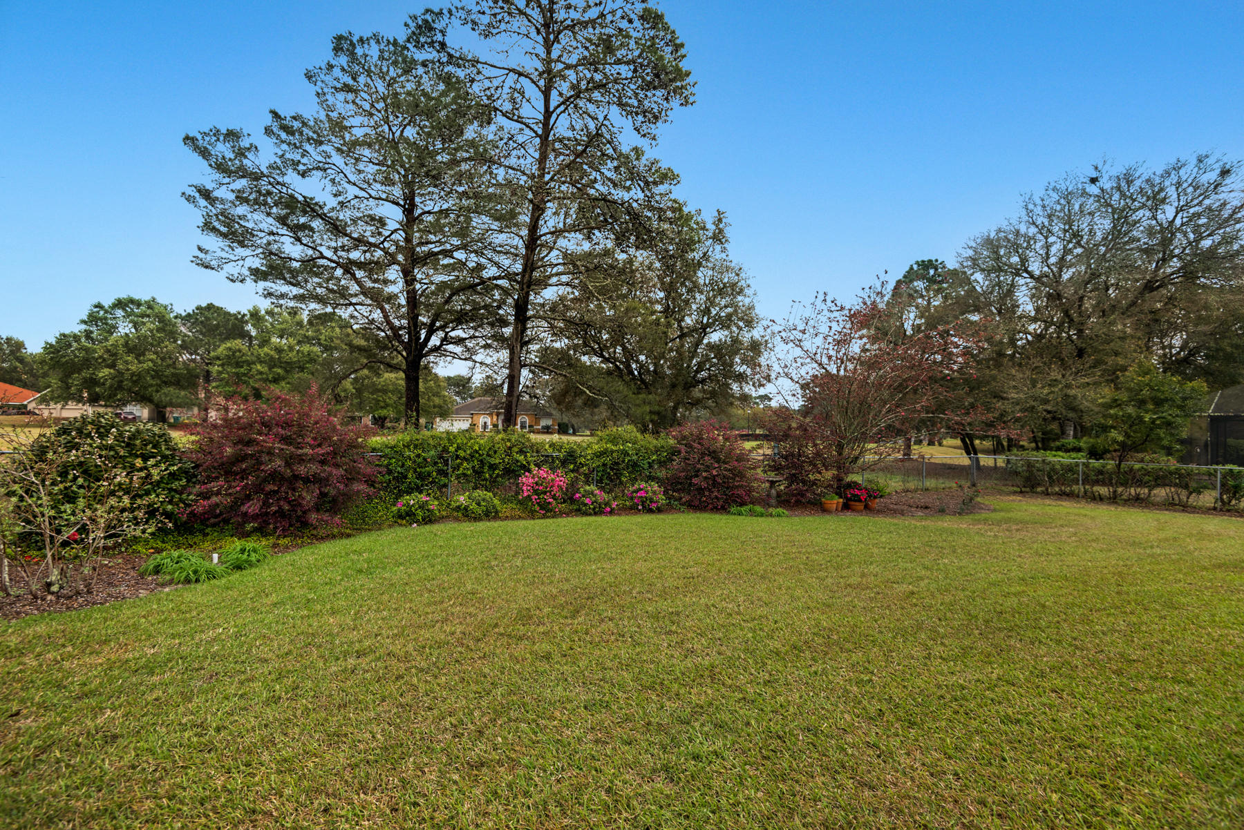 LAKE LORRAINE ESTATES 1st add - Residential