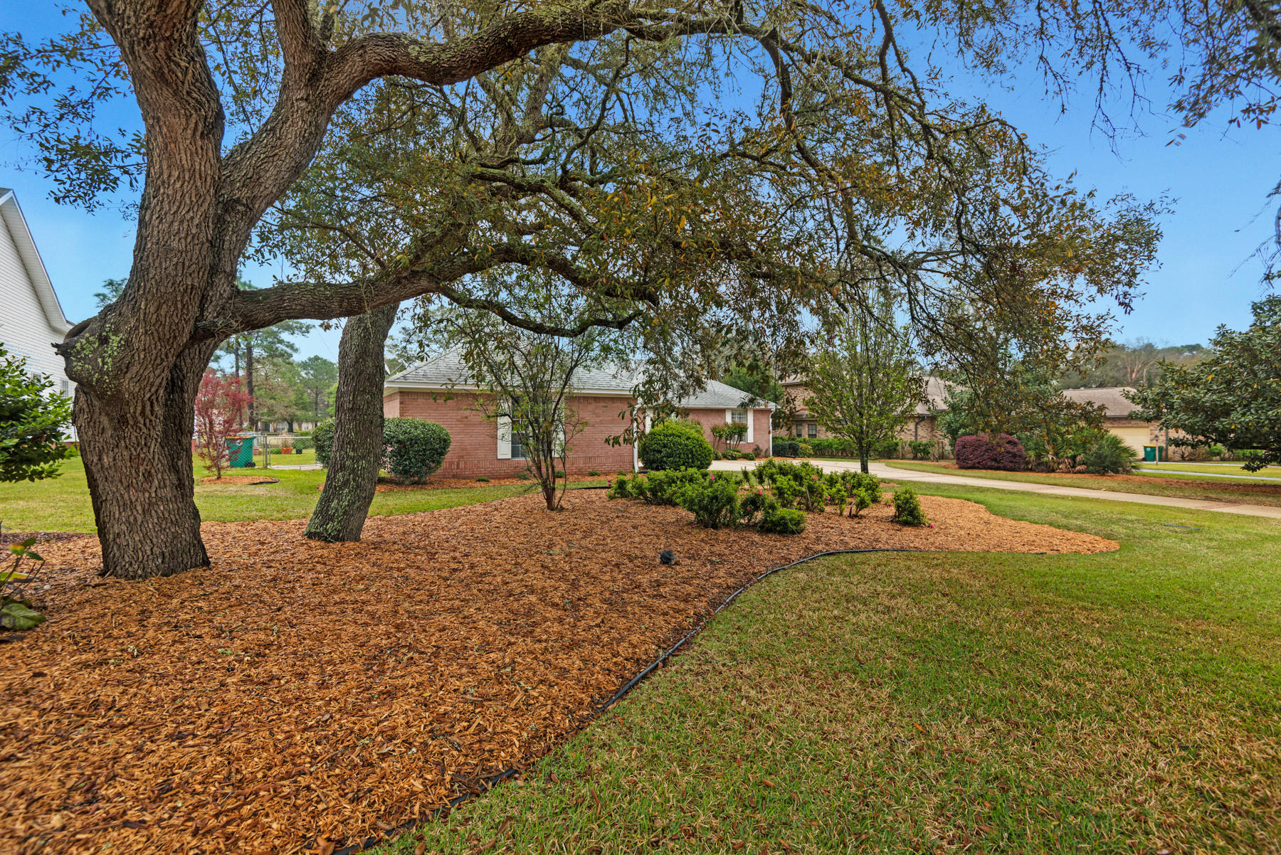 LAKE LORRAINE ESTATES 1st add - Residential