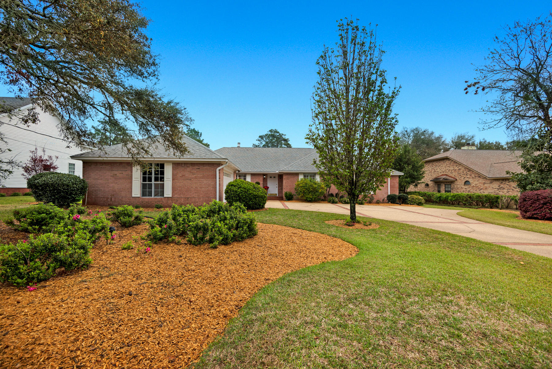 LAKE LORRAINE ESTATES 1st add - Residential