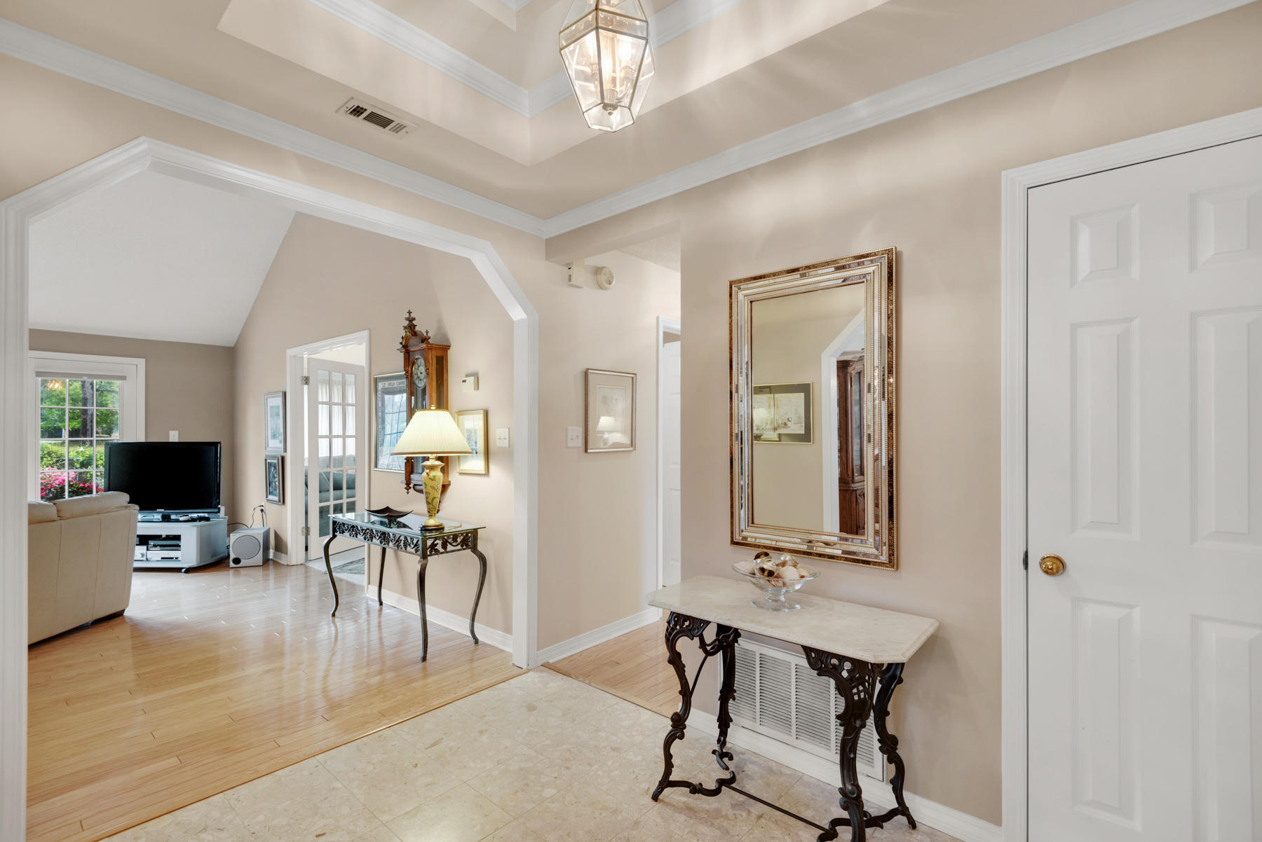 LAKE LORRAINE ESTATES 1st add - Residential