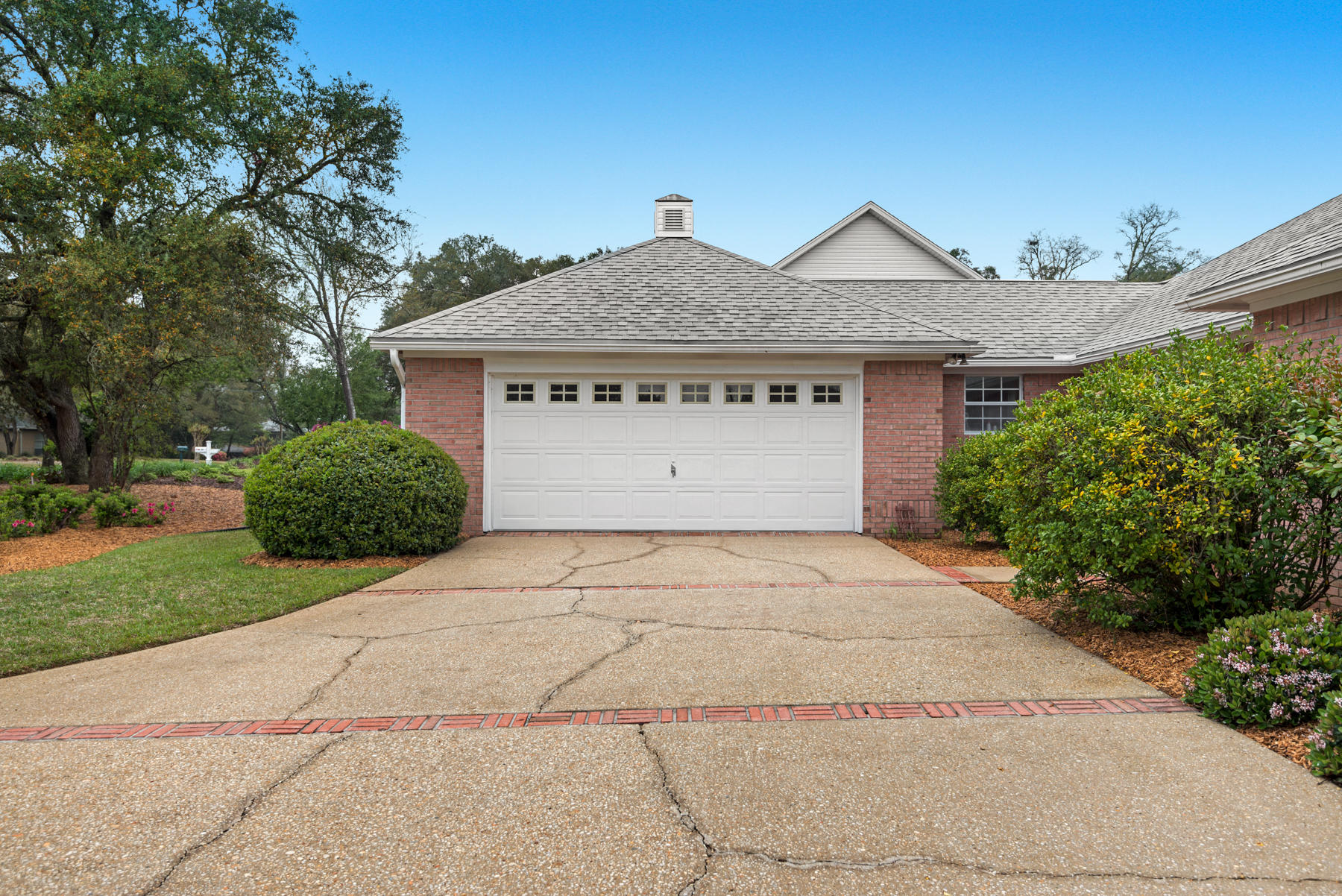 LAKE LORRAINE ESTATES 1st add - Residential