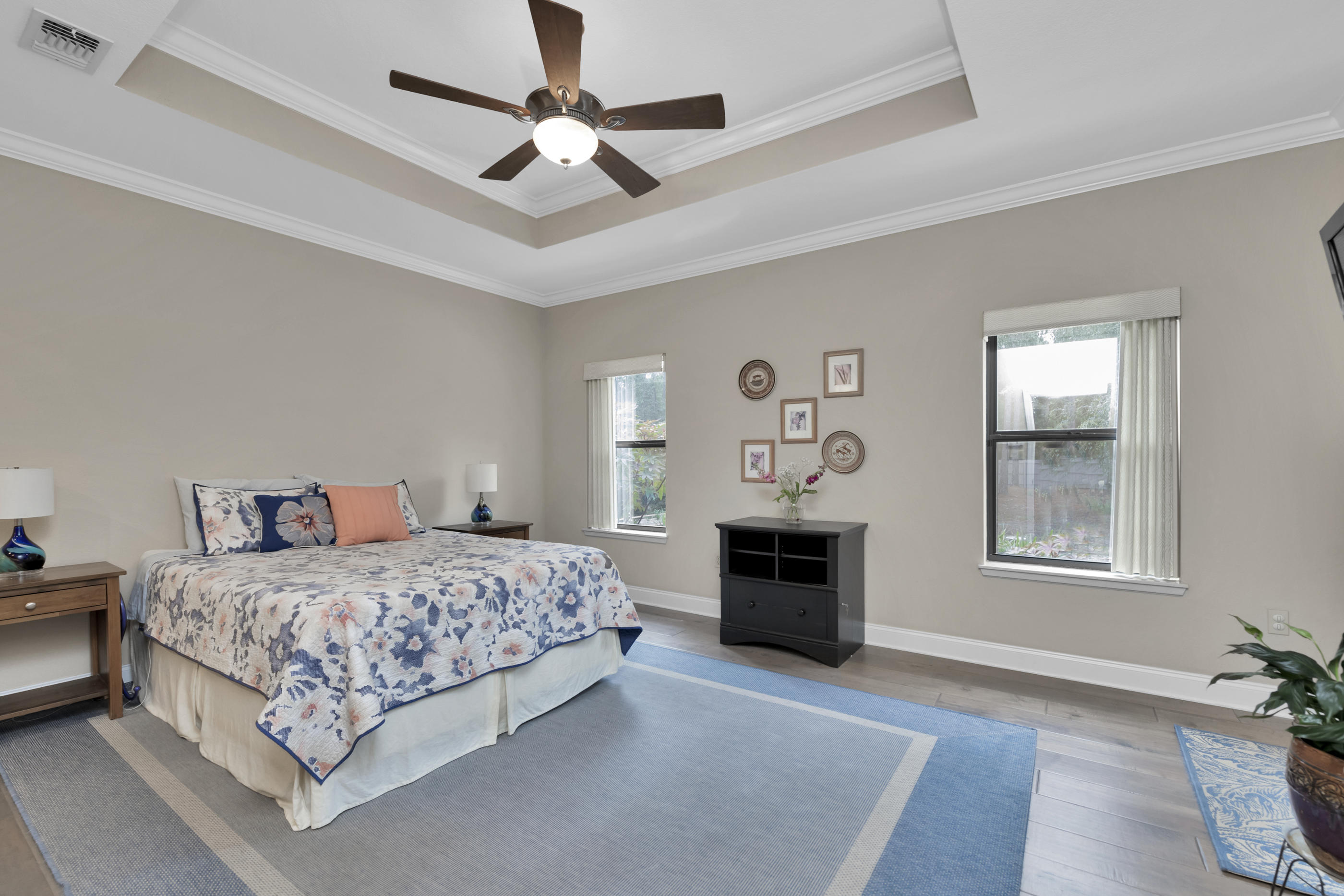 HOLLEY BY THE SEA - Residential