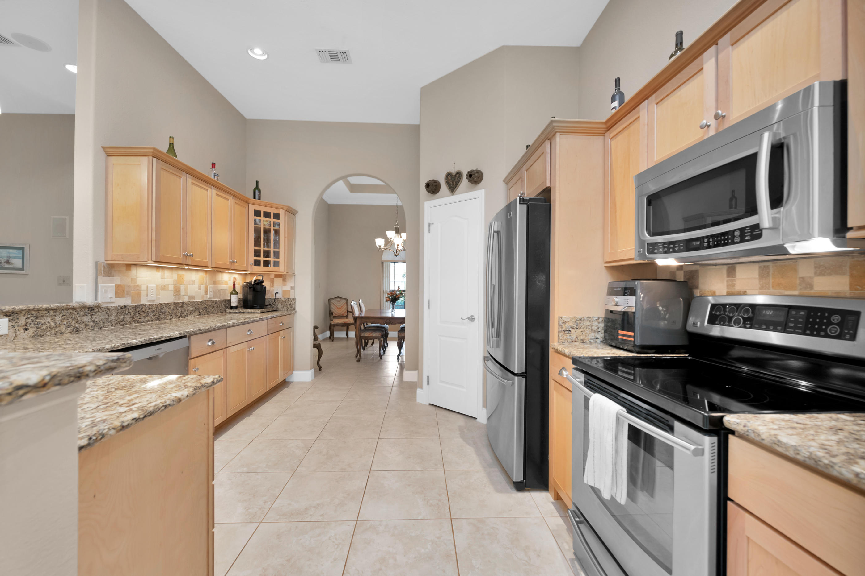 HOLLEY BY THE SEA - Residential