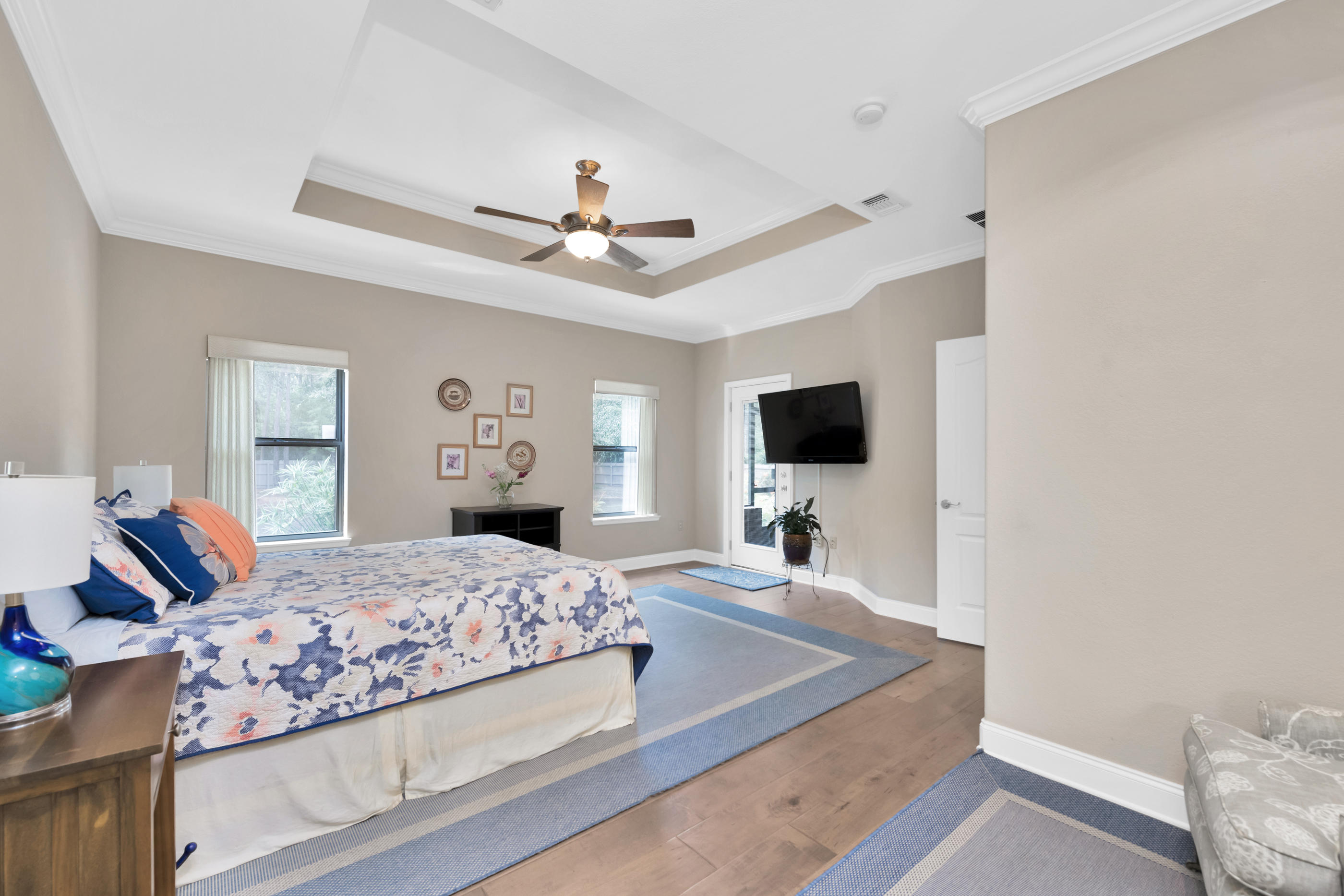 HOLLEY BY THE SEA - Residential