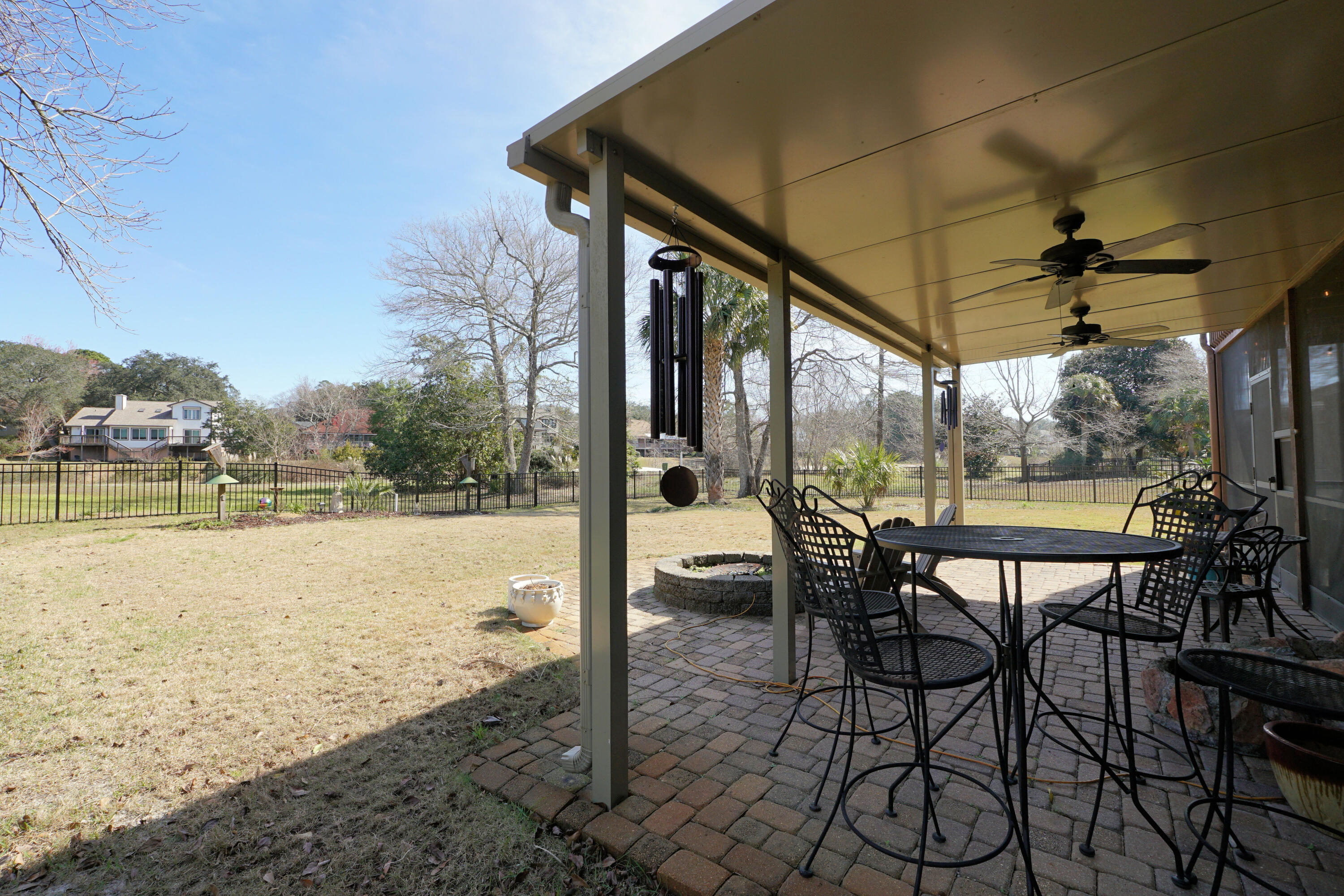 ST ANDREWS EAST BLUEWATER BAY - Residential