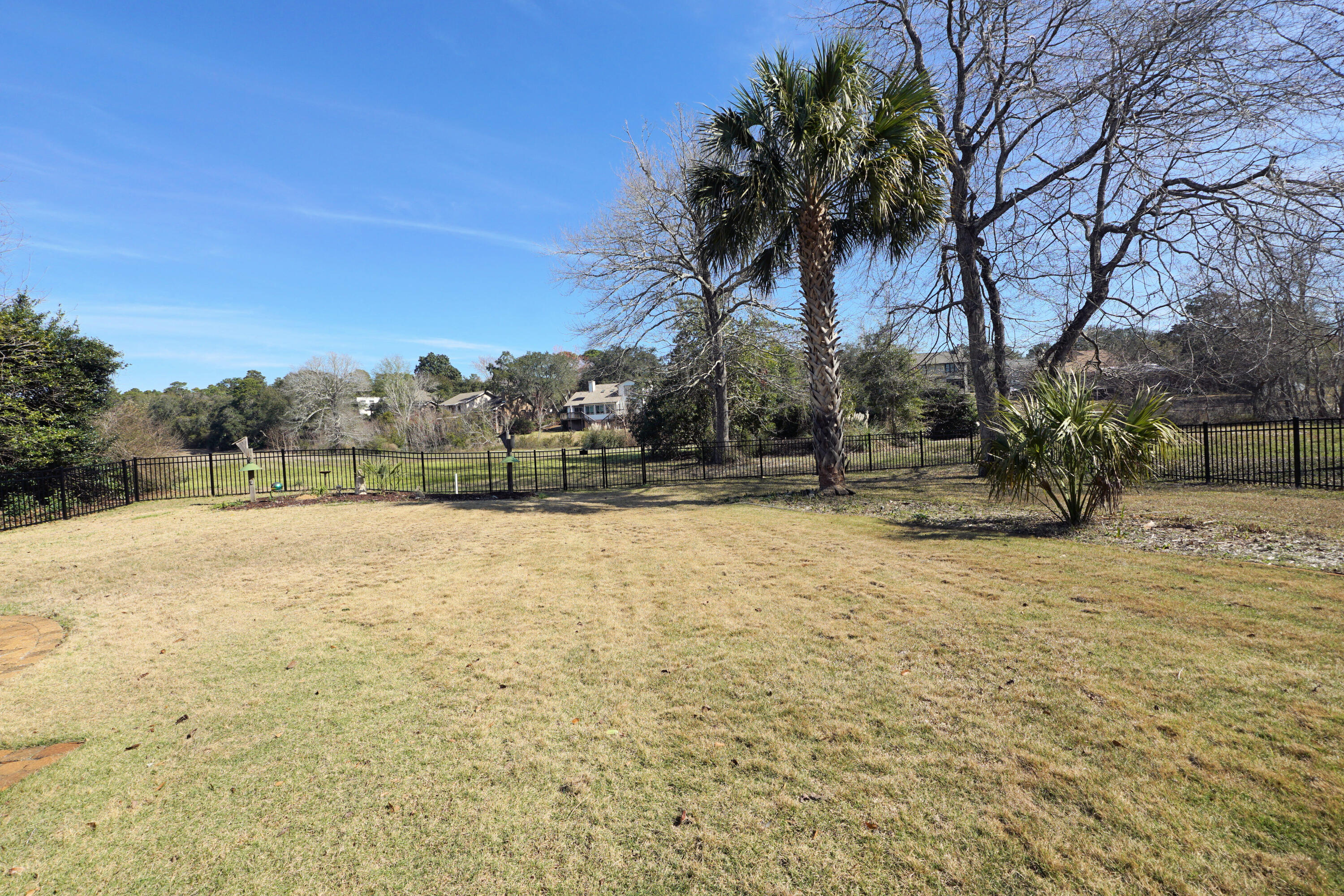 ST ANDREWS EAST BLUEWATER BAY - Residential