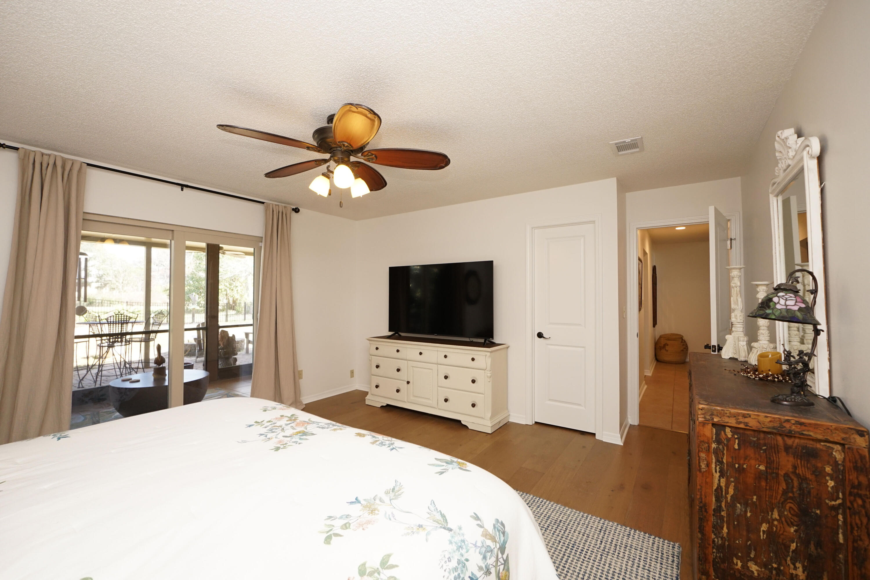 ST ANDREWS EAST BLUEWATER BAY - Residential