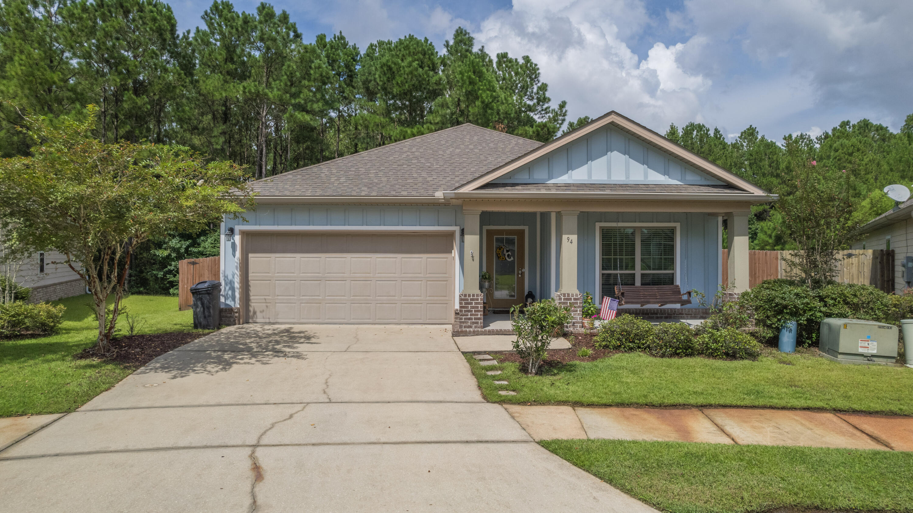 Move in ready home in perfect Freeport location near Publix Shopping Center. 3 Bedroom, 2 Bath home with bonus room and large screened back porch in 1700 sq ft. LaGrange Landing has all the amenities: community pool, lake, dock, fishing and walking trails. This Ranch style home (see floor plan) has granite countertops throughout, Stainless Steel appliances, trey ceilings, tile and hardwood laminate. The backyard is fenced in for privacy and enjoyment. See Virtual Tour and walk thru property right now.