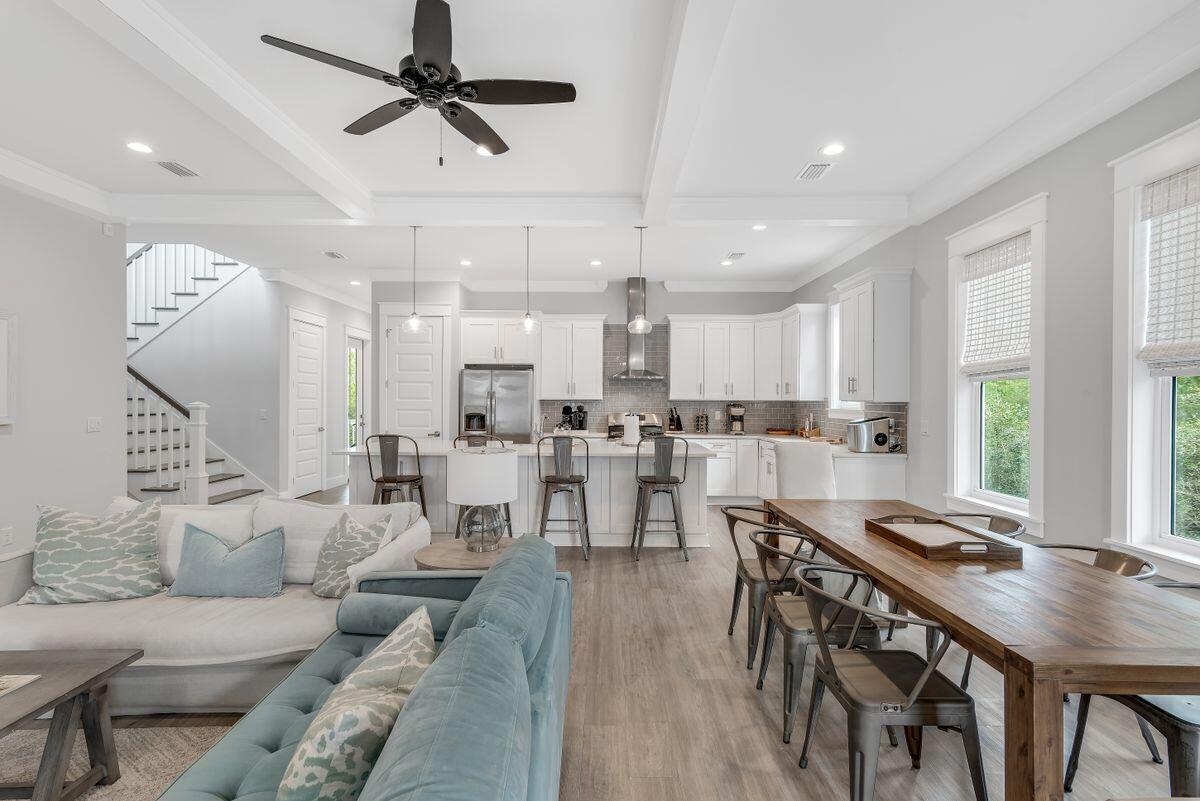 HIGHLAND PARKS - Residential