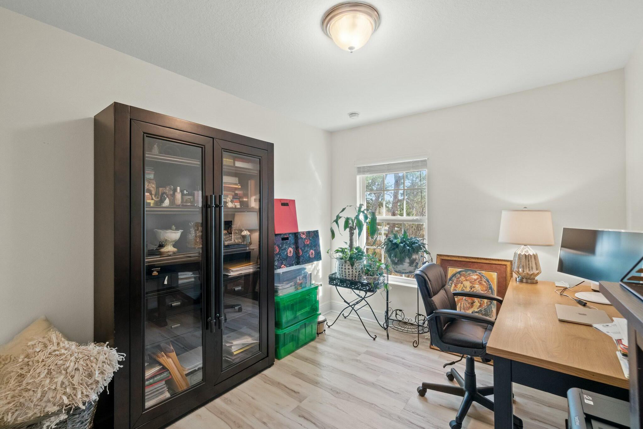 WATER OAKS T/H - Residential