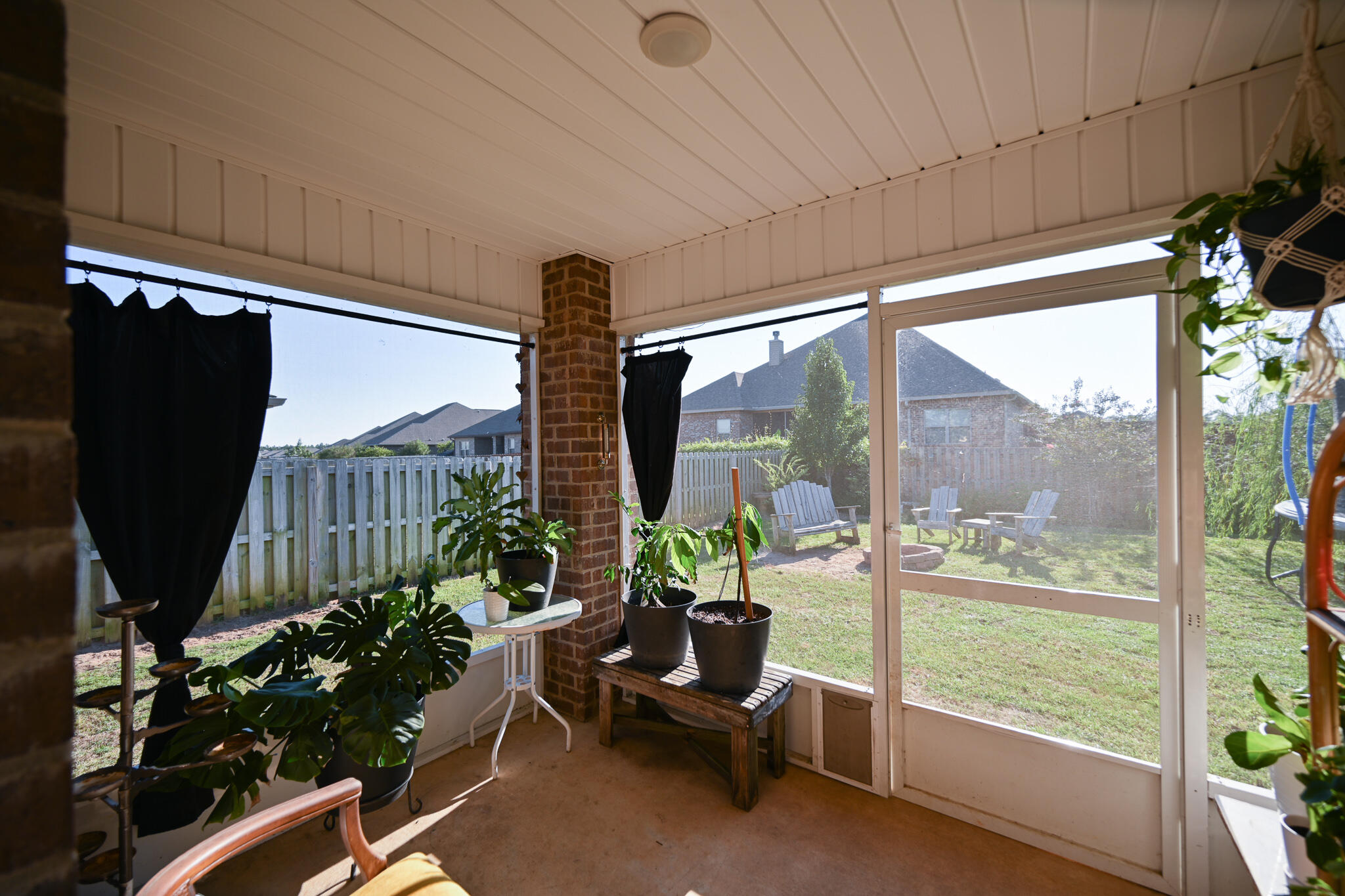 Redstone Commons - Residential