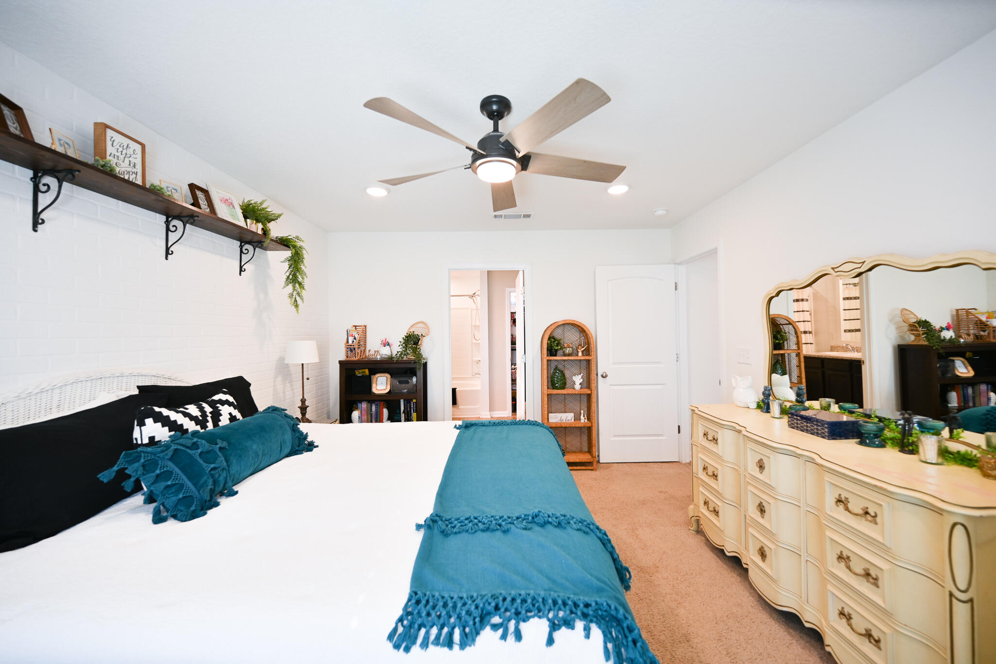 Redstone Commons - Residential