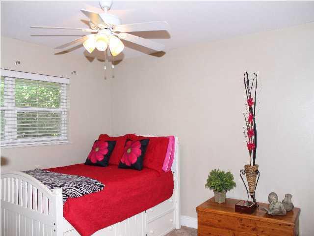 JONITA ESTATES - Residential