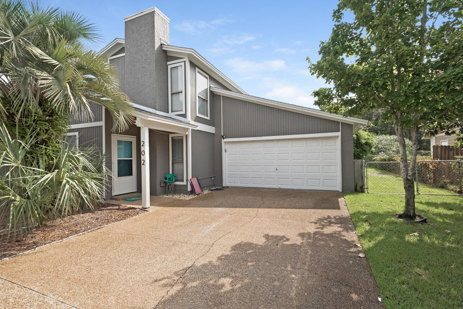 NO RECORDED SUBDIVISION - Residential