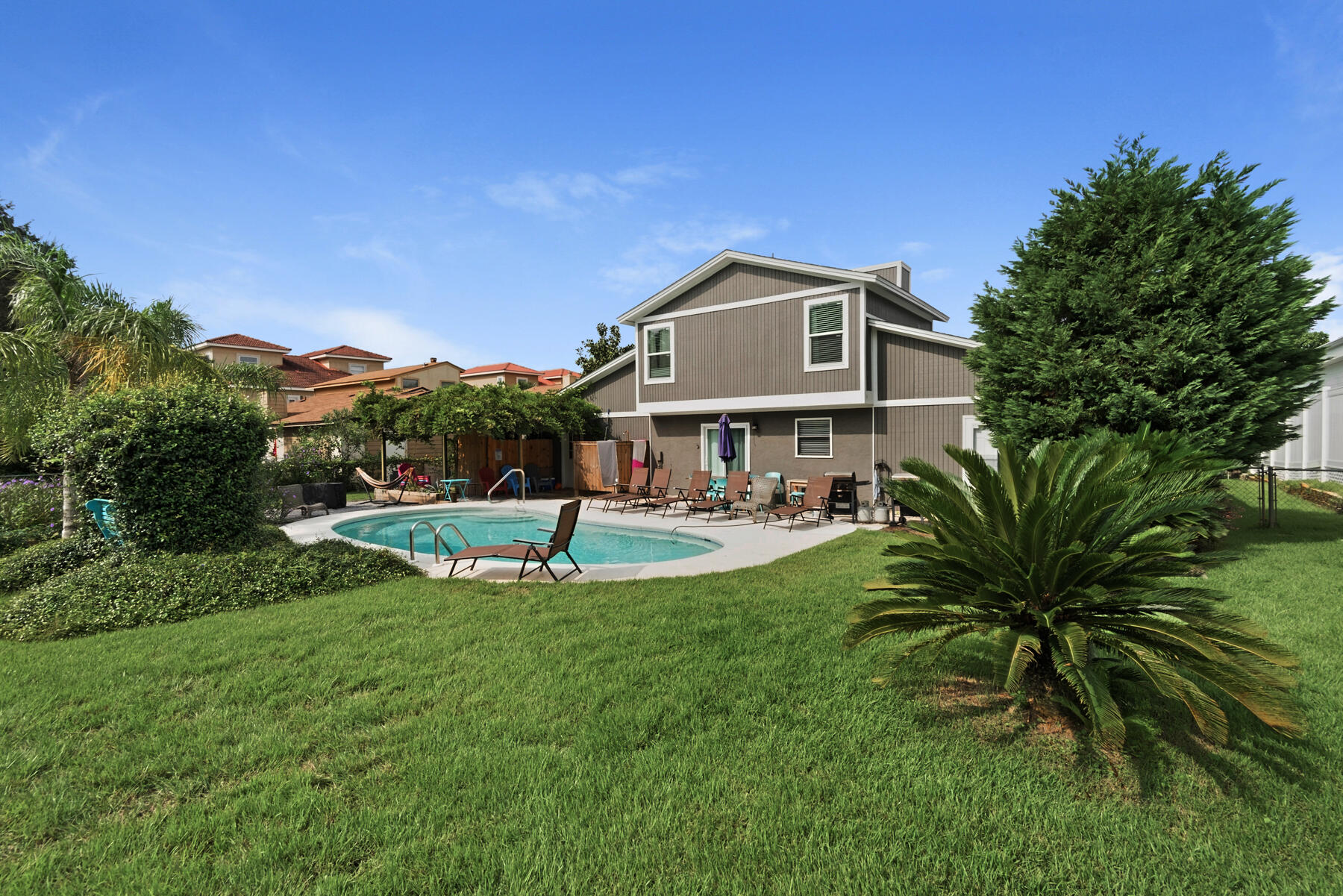 NO RECORDED SUBDIVISION - Residential