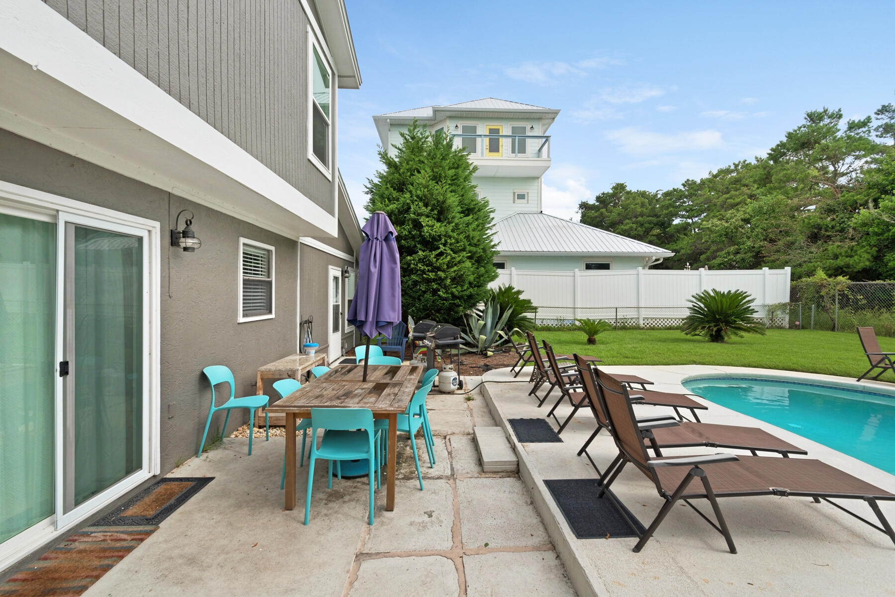 NO RECORDED SUBDIVISION - Residential