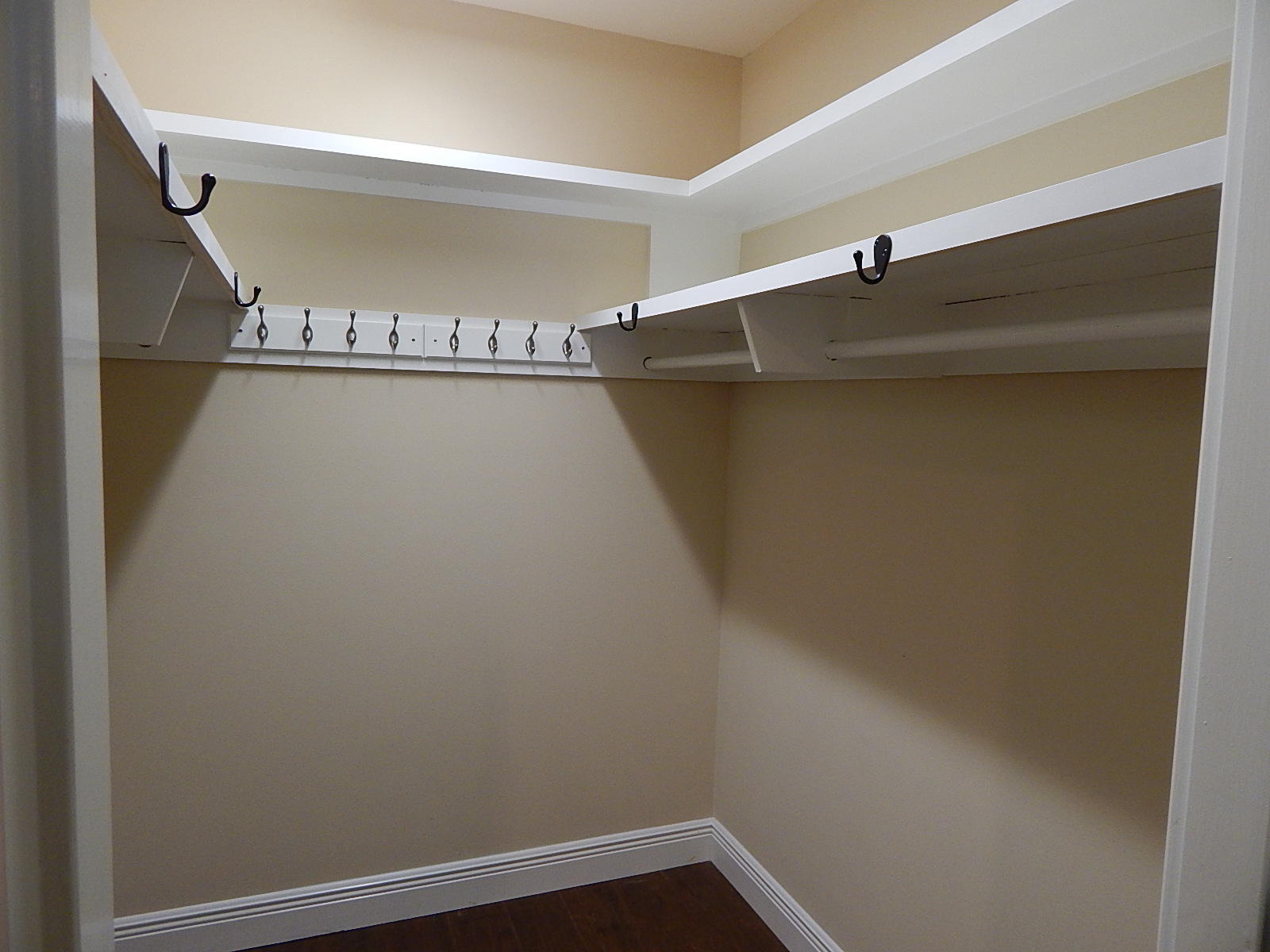 FOREST PARK - Residential