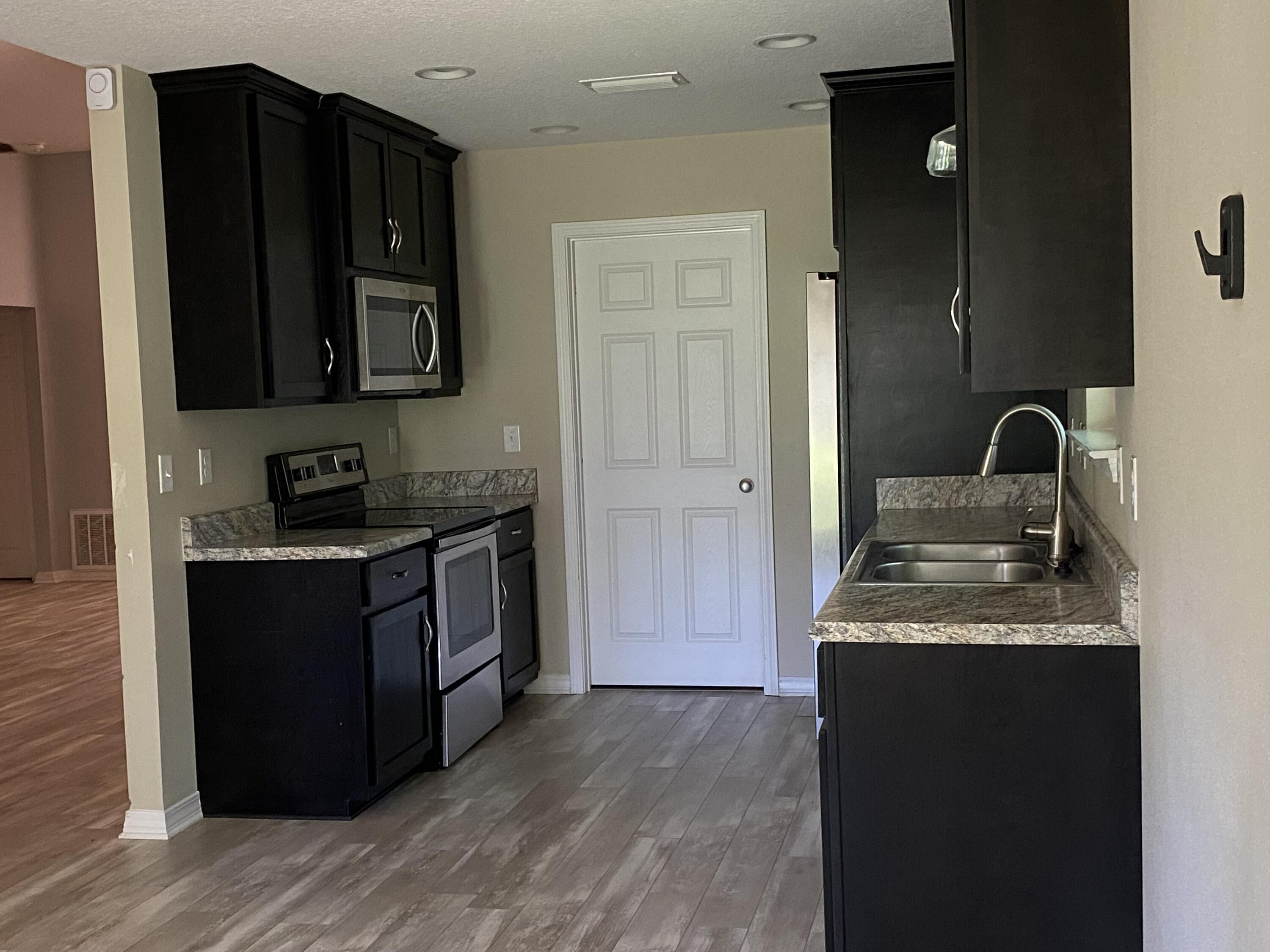 Garden City - Residential Lease