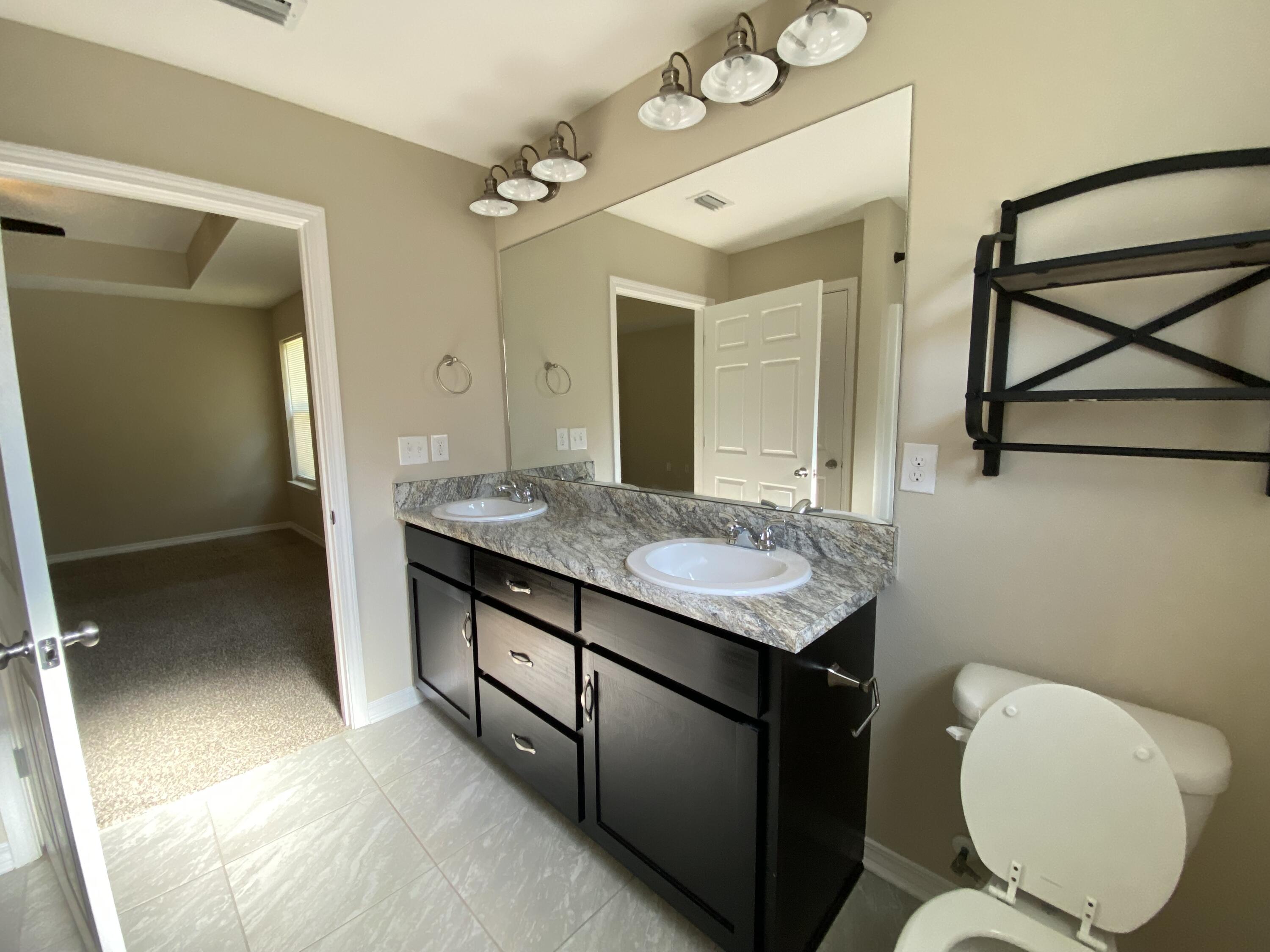 Garden City - Residential Lease