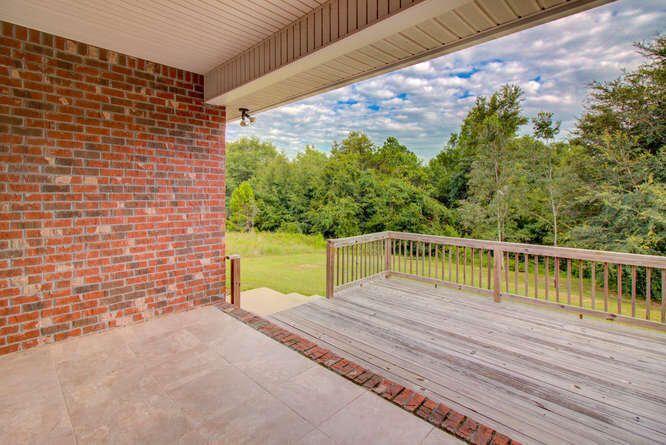 THE OVERLOOK AT CHESTNUT RIDGE - Residential Lease