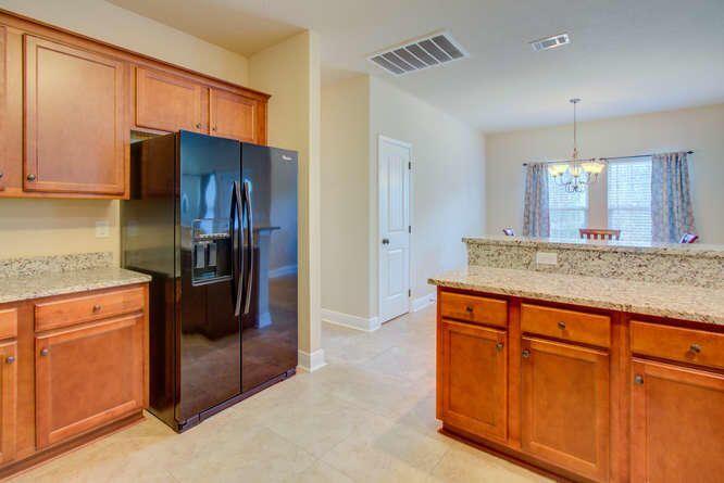 THE OVERLOOK AT CHESTNUT RIDGE - Residential Lease