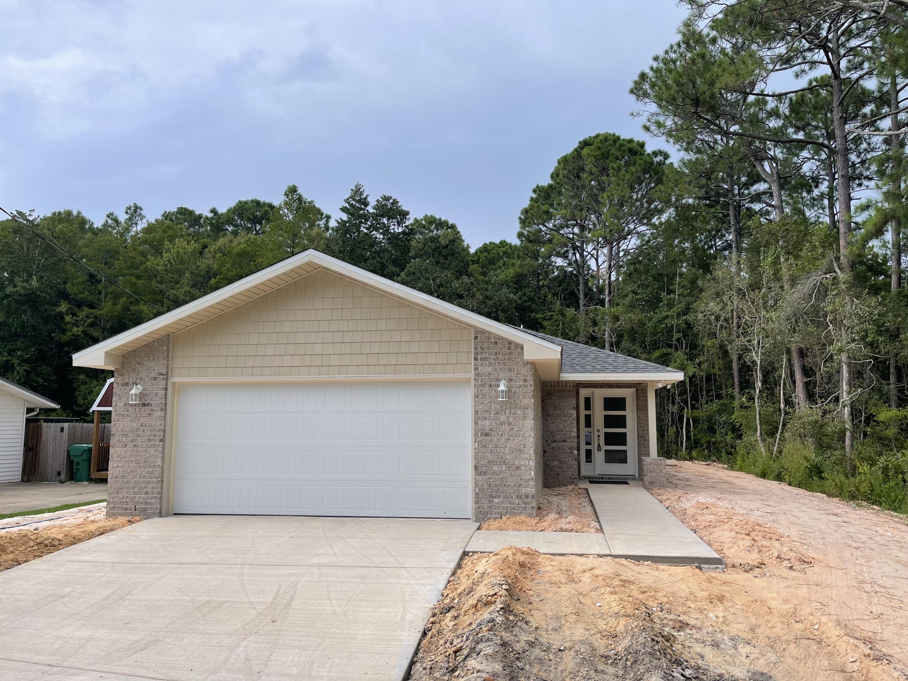 WYNNEHAVEN BEACH ESTATES - Residential