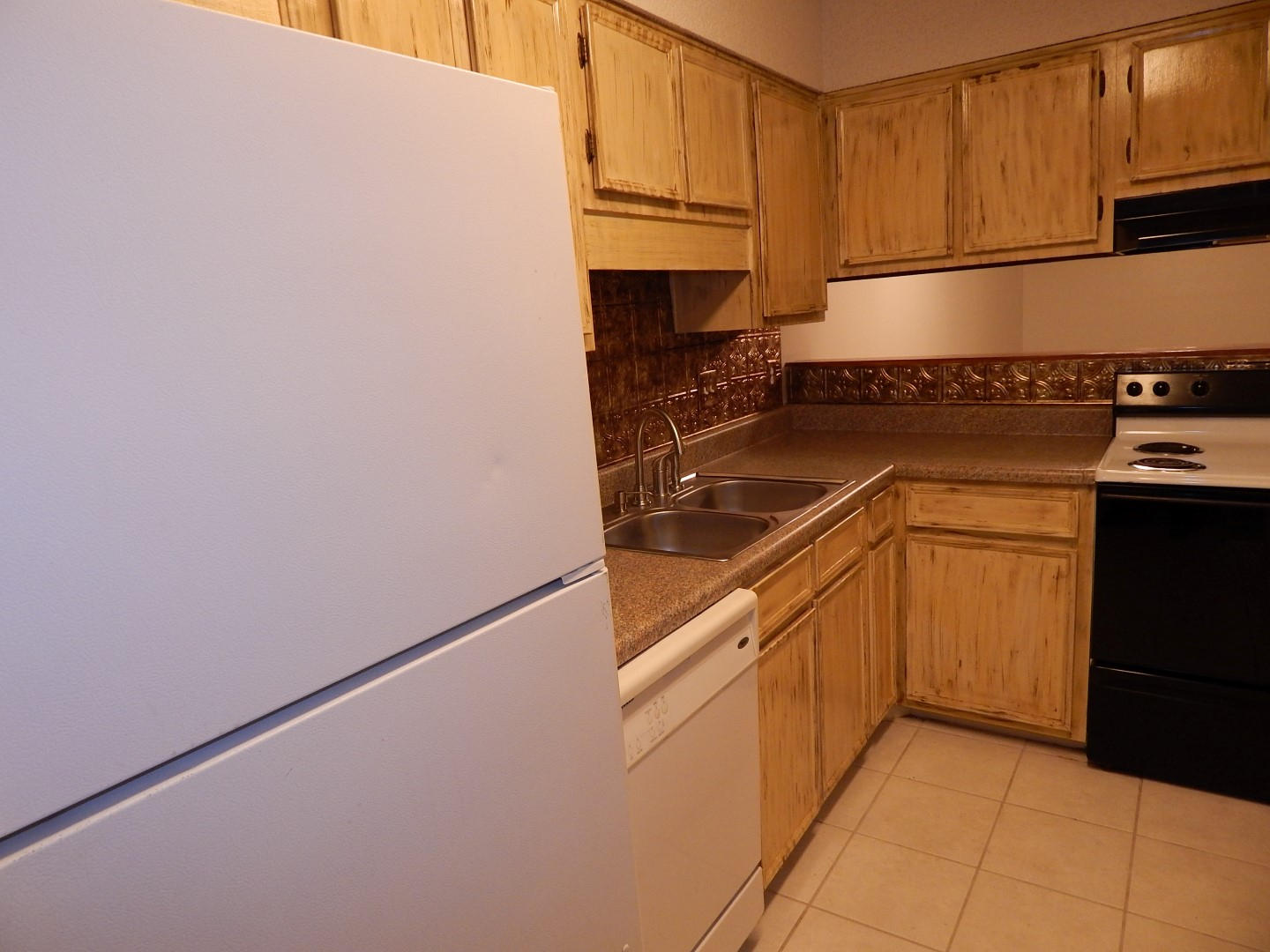 HOWARD GILL REPLAT - Residential