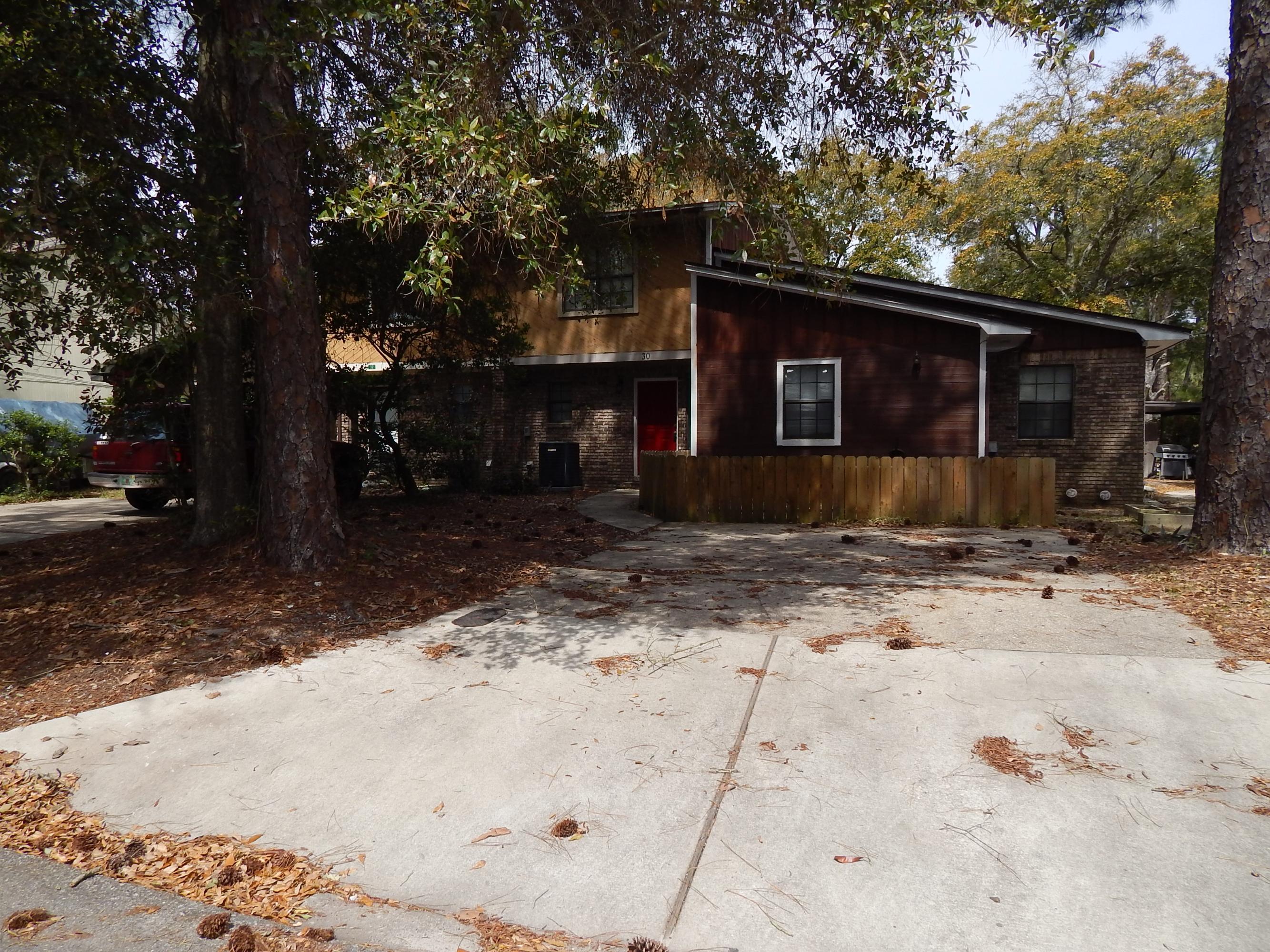 HOWARD GILL REPLAT - Residential