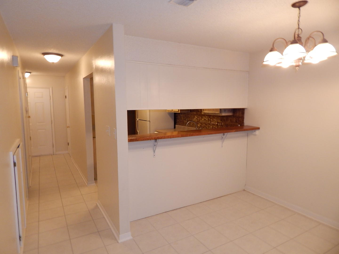 HOWARD GILL REPLAT - Residential