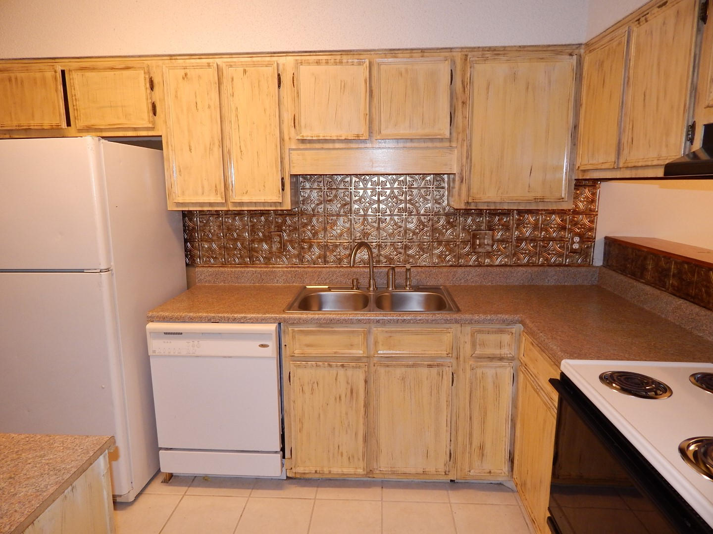 HOWARD GILL REPLAT - Residential