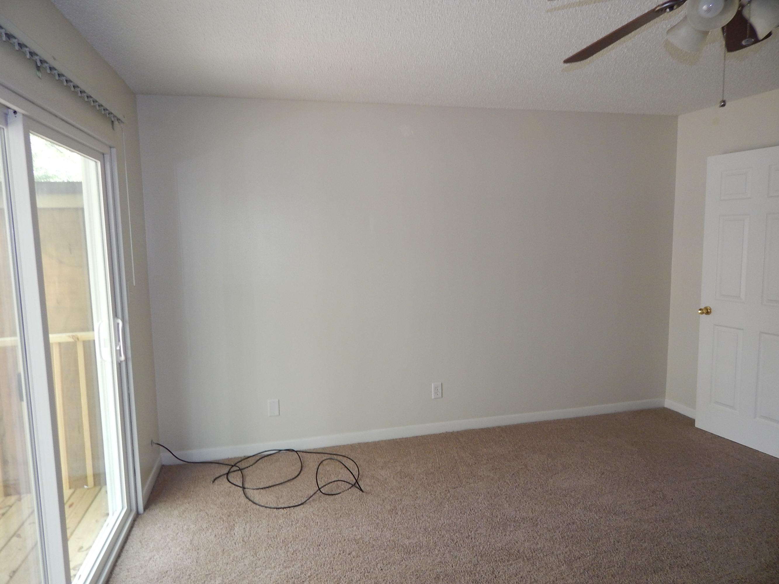 HOWARD GILL REPLAT - Residential