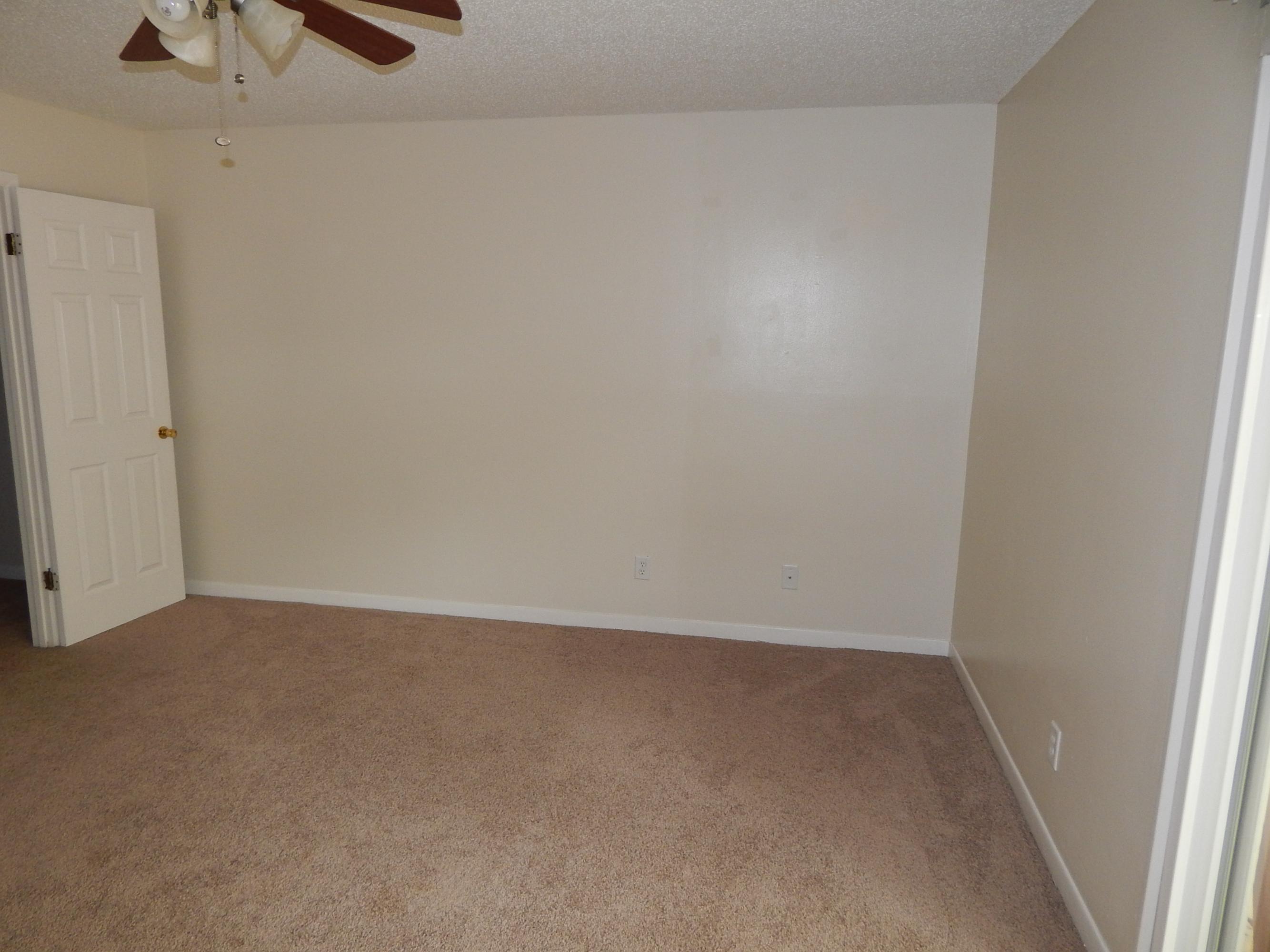 HOWARD GILL REPLAT - Residential