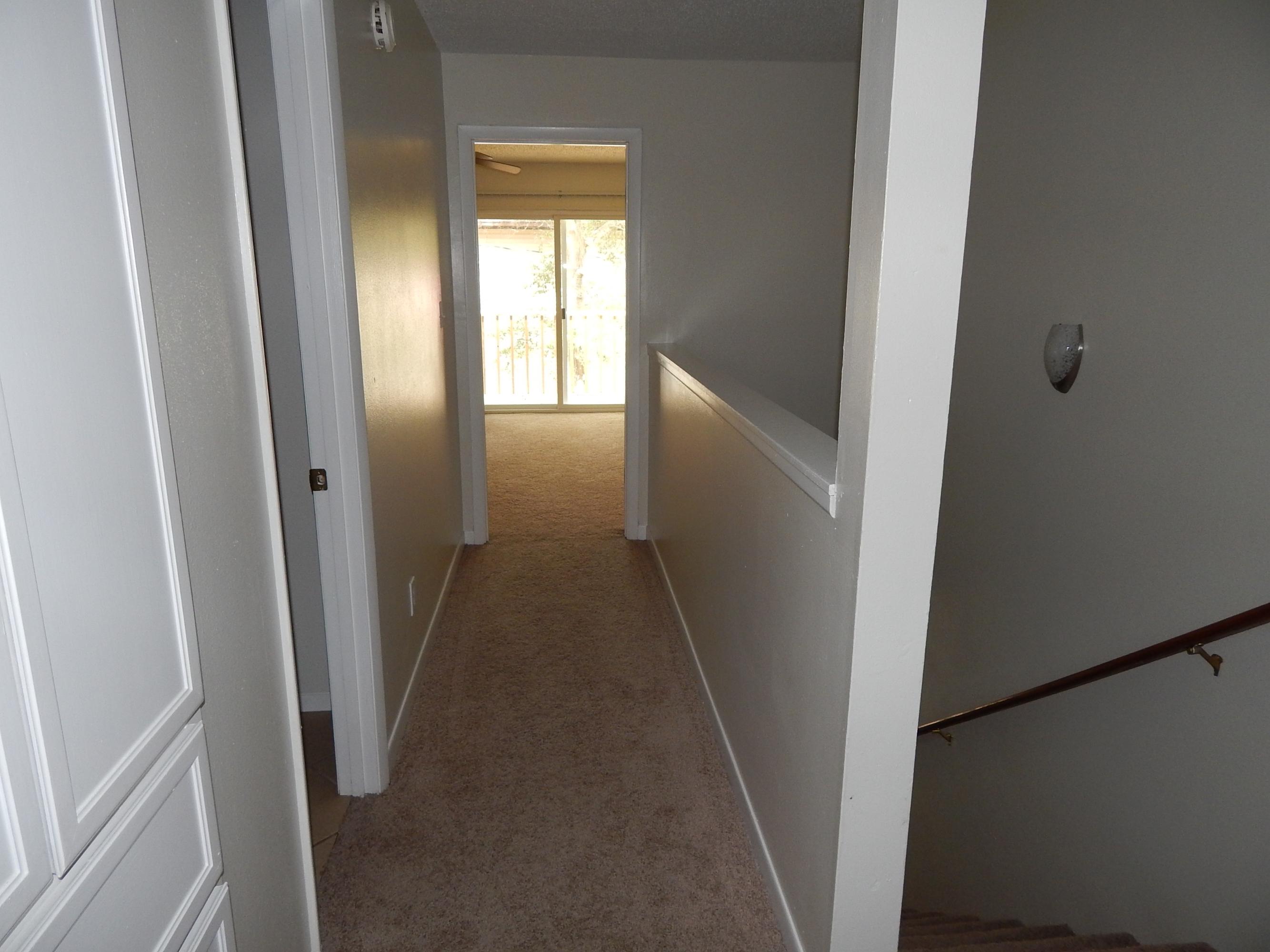 HOWARD GILL REPLAT - Residential