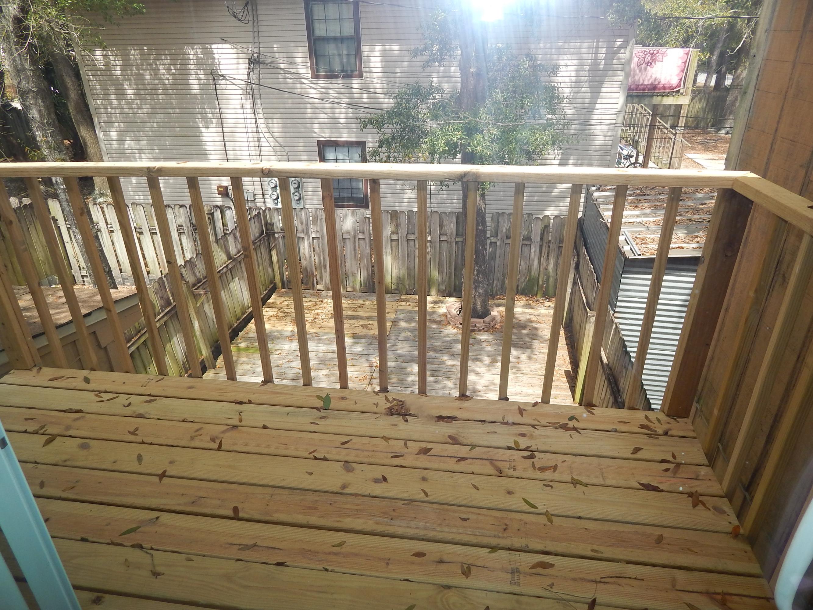 HOWARD GILL REPLAT - Residential