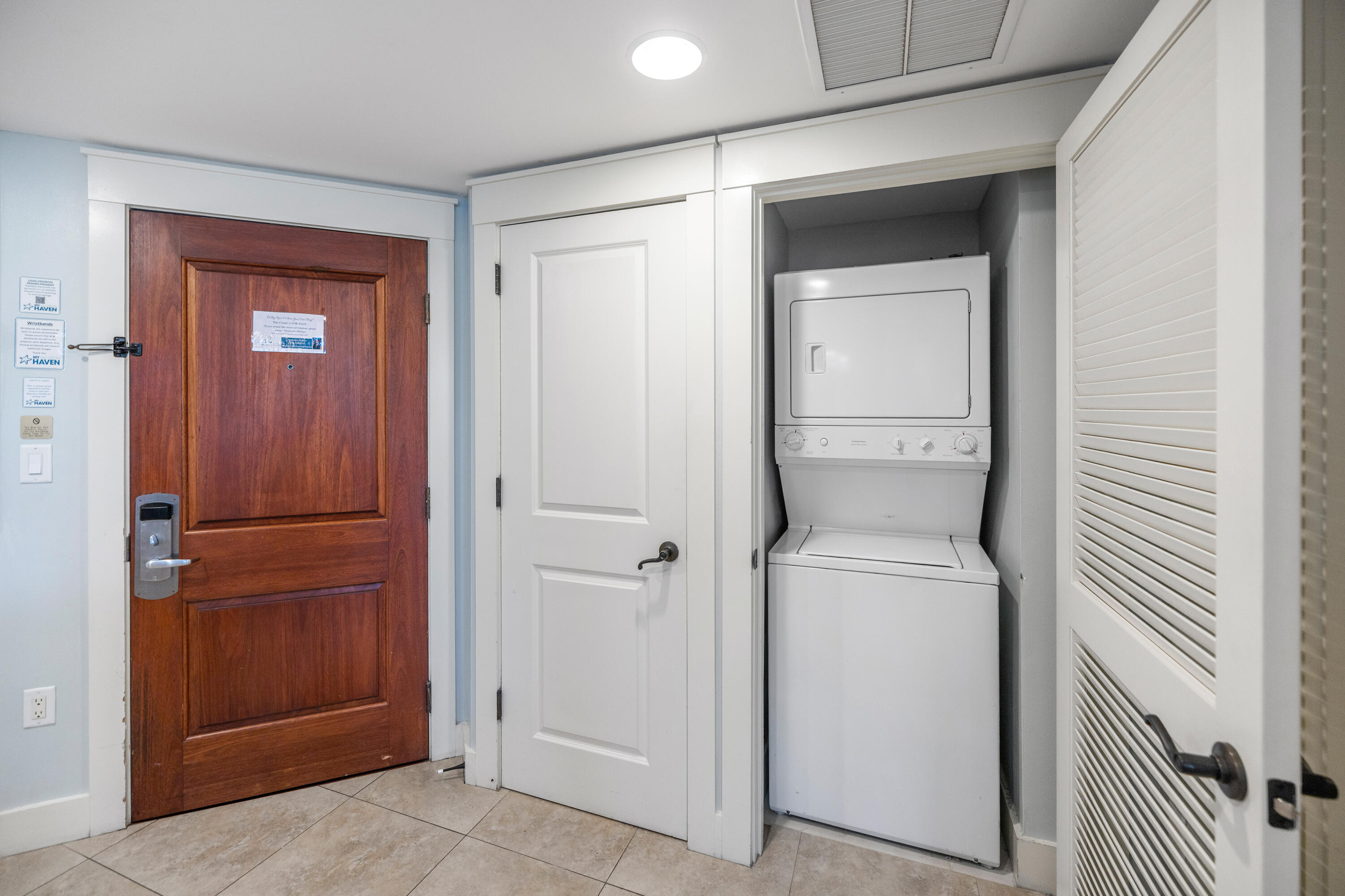 OBSERVATION POINT - Residential