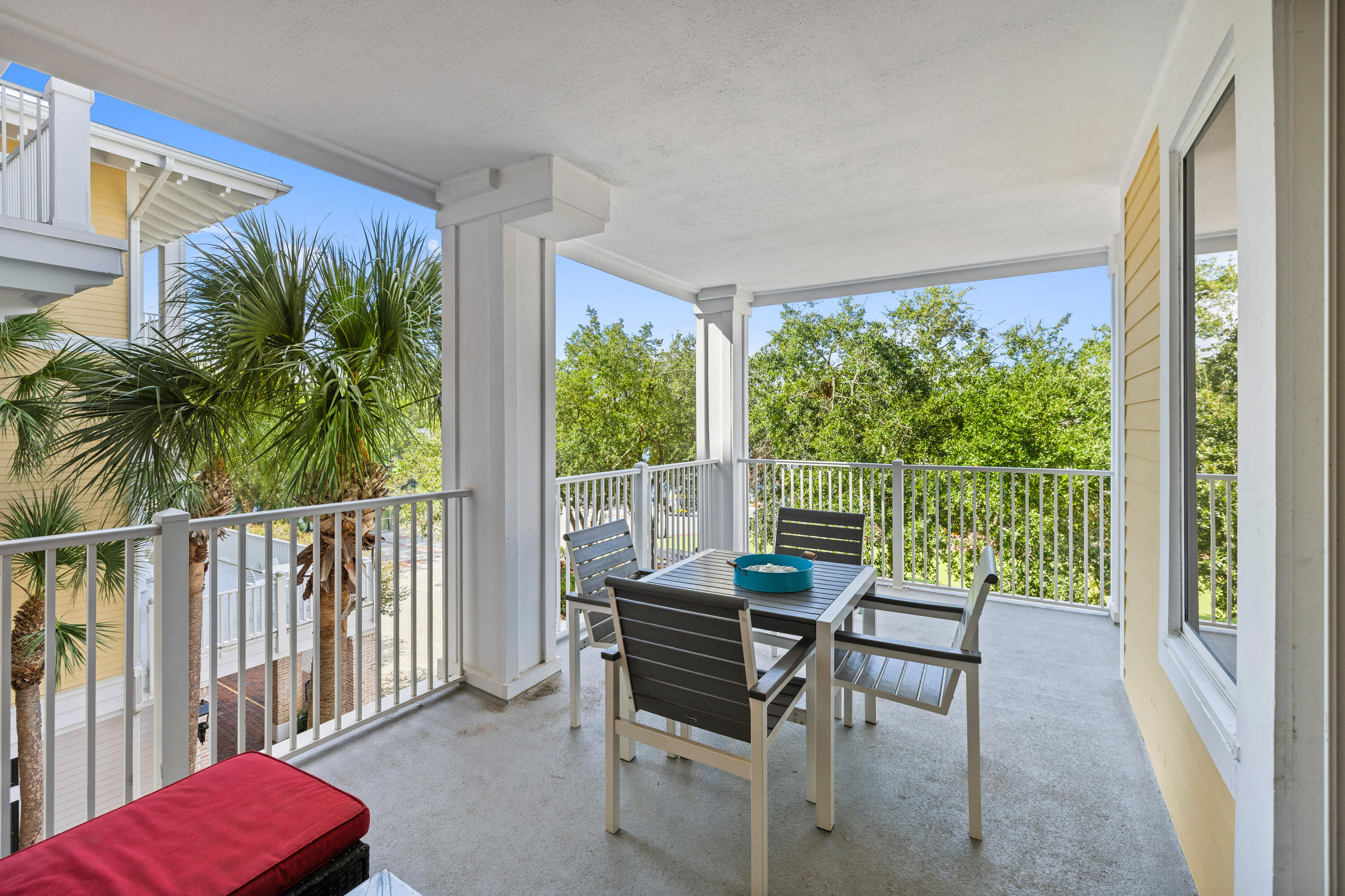 9100 Baytowne Wharf 364