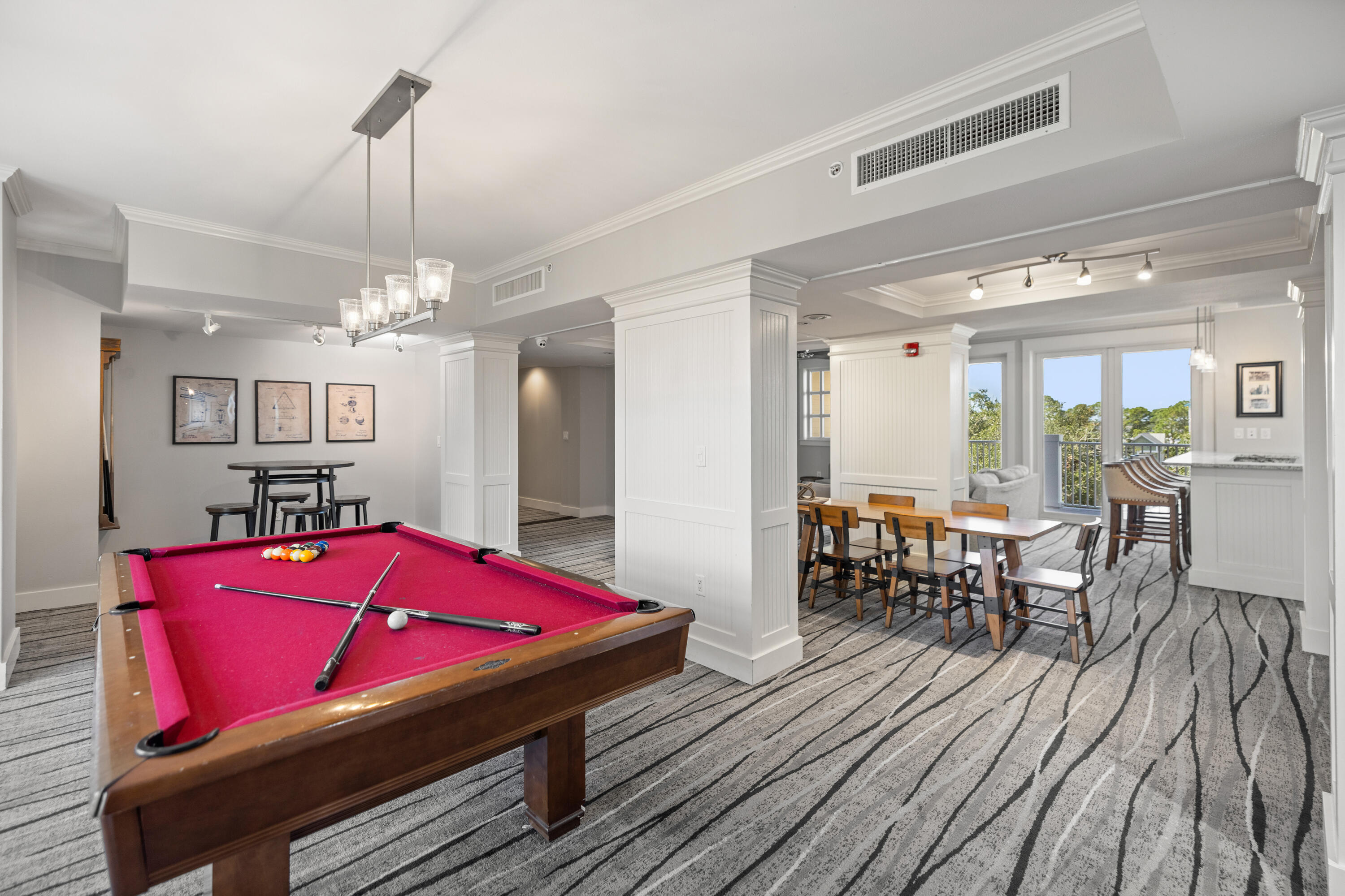 OBSERVATION POINT - Residential