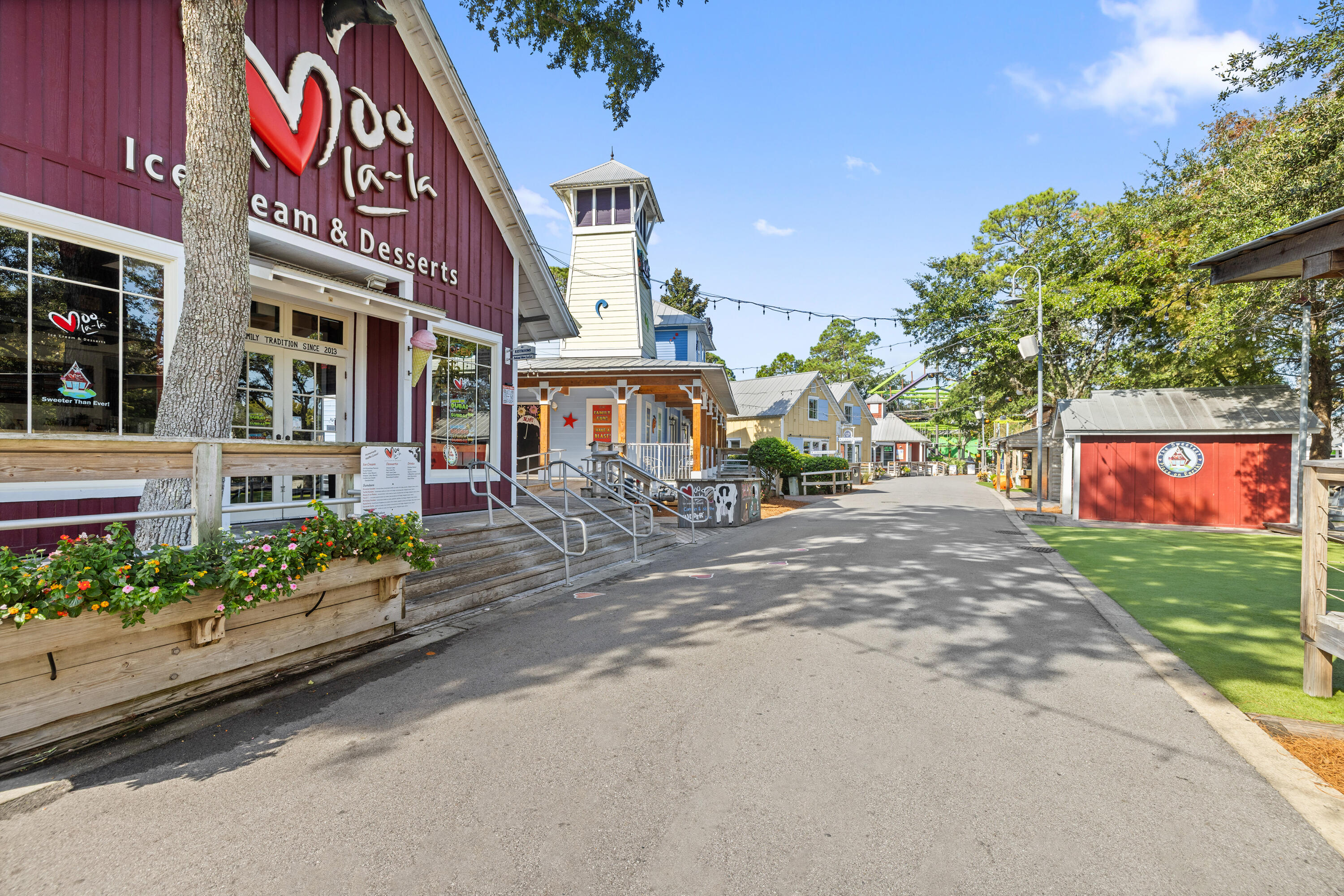 OBSERVATION POINT - Residential