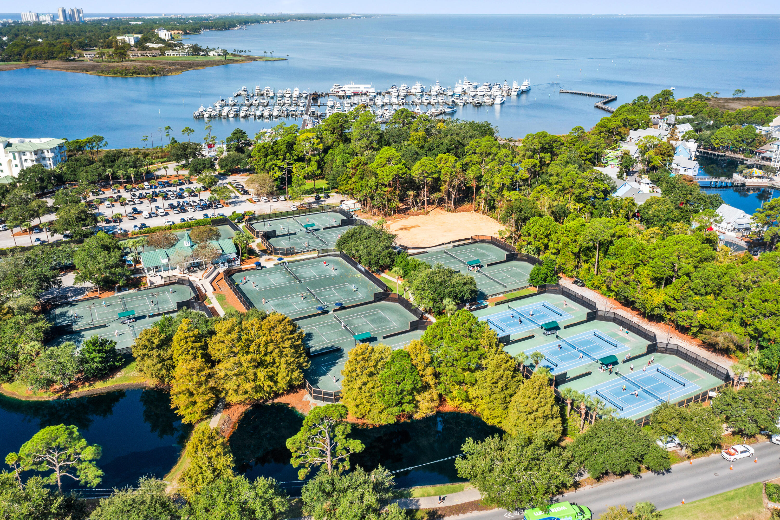 OBSERVATION POINT - Residential